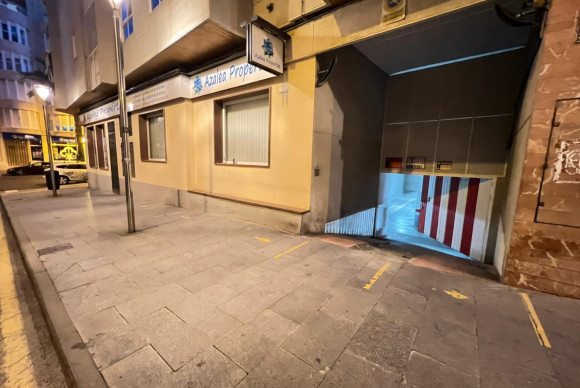 Garage - Herverkoop - Torrevieja - Playa del Cura