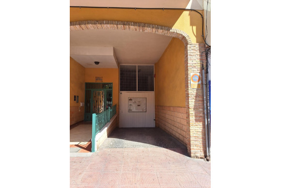 Garage - Herverkoop - Torrevieja - Playa del Cura