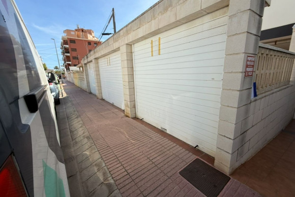 Garaje - Reventa - Piles - Playa