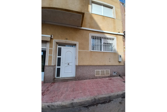 Gebouw - Herverkoop - Torrevieja - Torrevieja