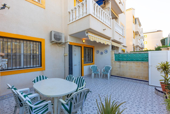 Gelijkvloers - Herverkoop - Torrevieja - Torreblanca