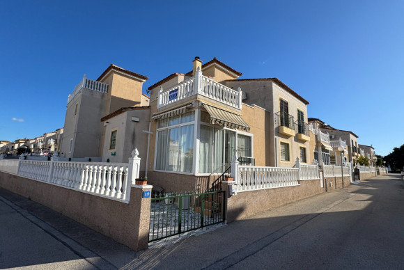 Half Vrijstaande Woning - Herverkoop - Algorfa - Montebello