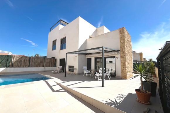 Half Vrijstaande Woning - Herverkoop - Ciudad Quesada - Pueblo Bravo
