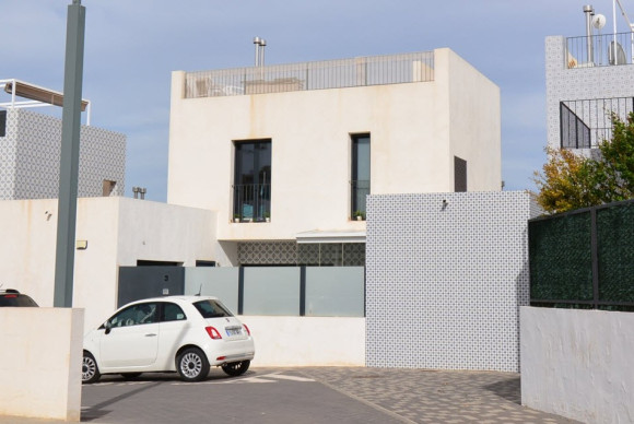 Half Vrijstaande Woning - Herverkoop - San Miguel de Salinas - JJSMS333J