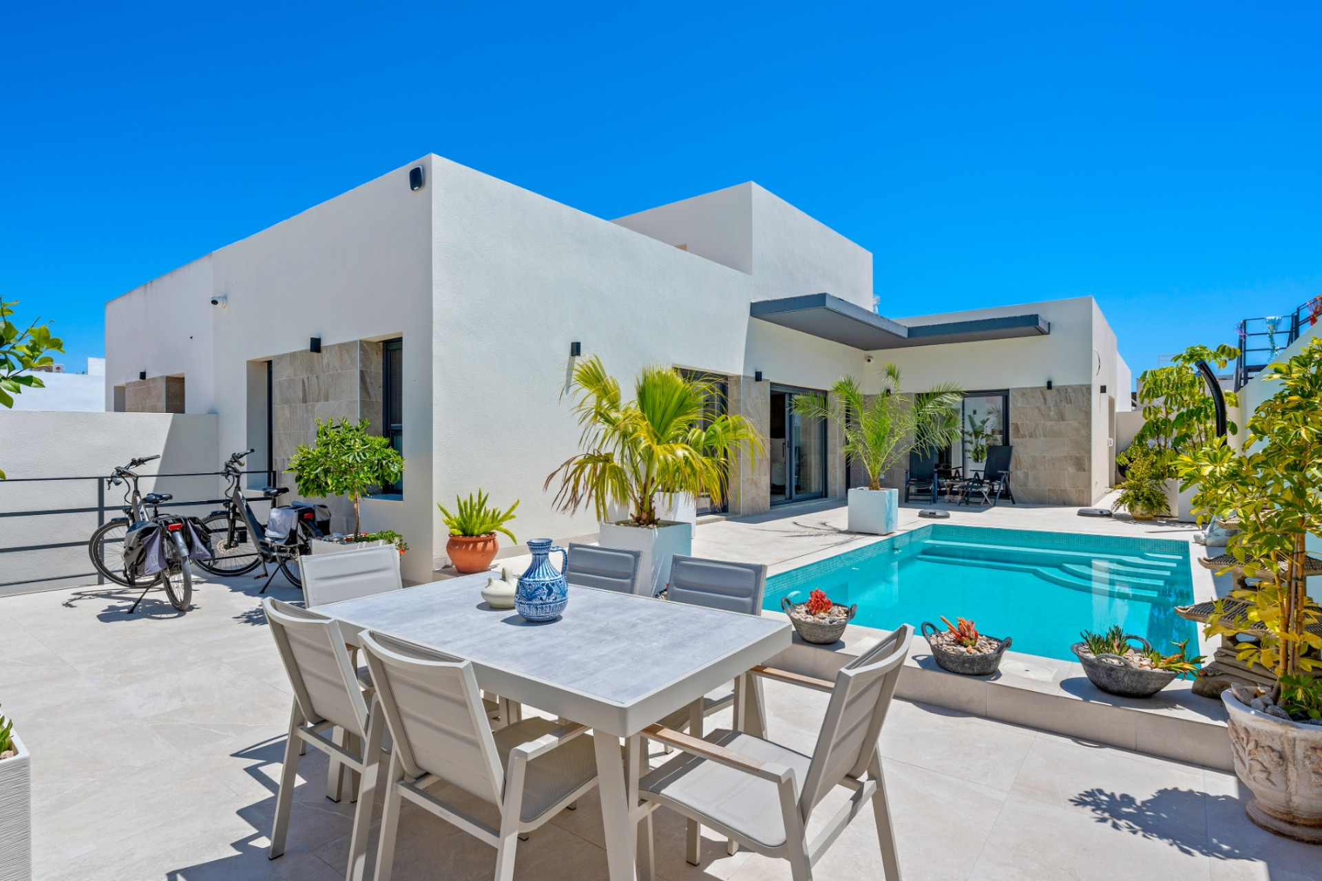 Herverkoop - 6. Detached villa - Daya Nueva - Costa Blanca South