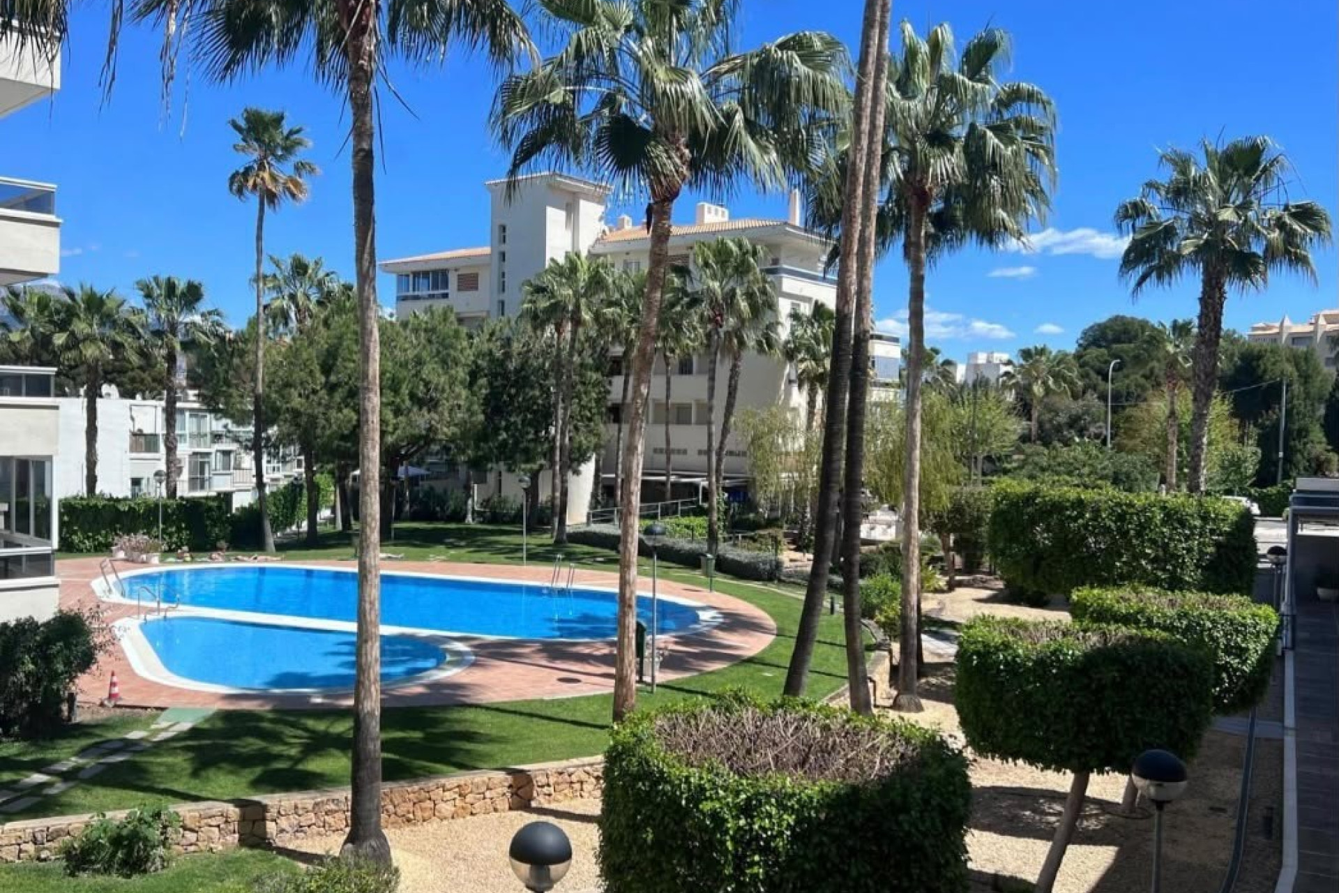 Herverkoop - Apartment / flat - Albir - center