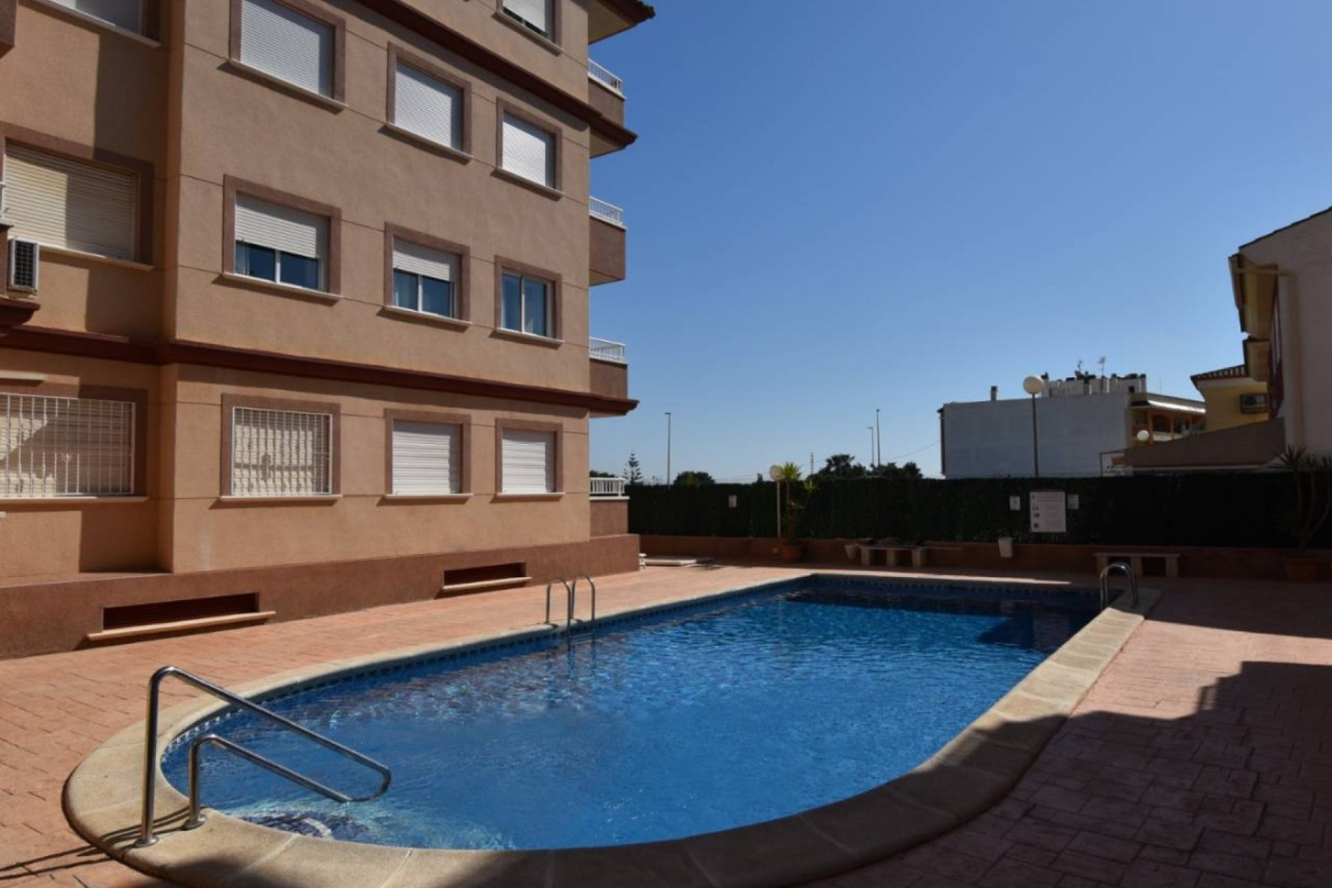 Herverkoop - Apartment - Flat - Algorfa - Pueblo