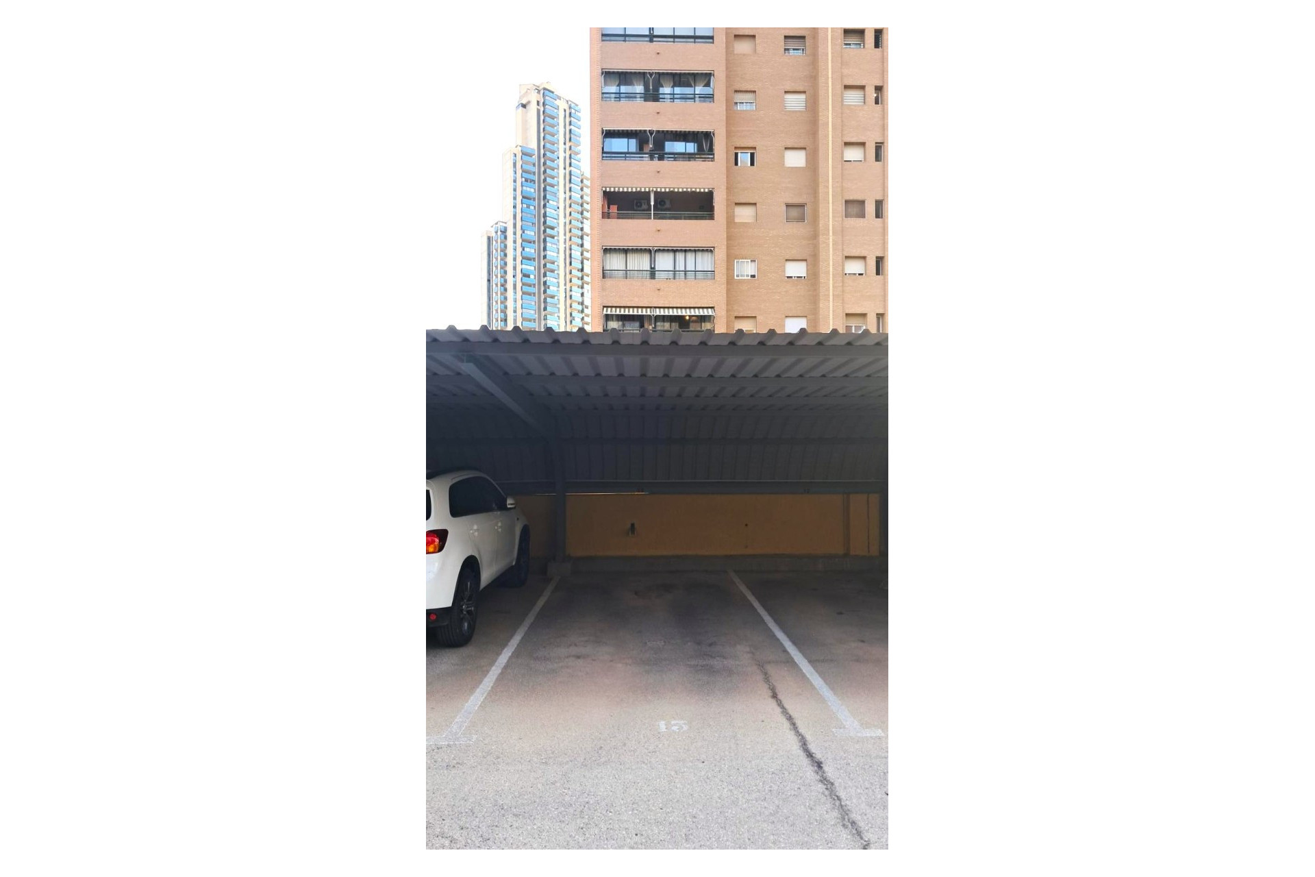 Herverkoop - Apartment / flat - Benidorm - Levante