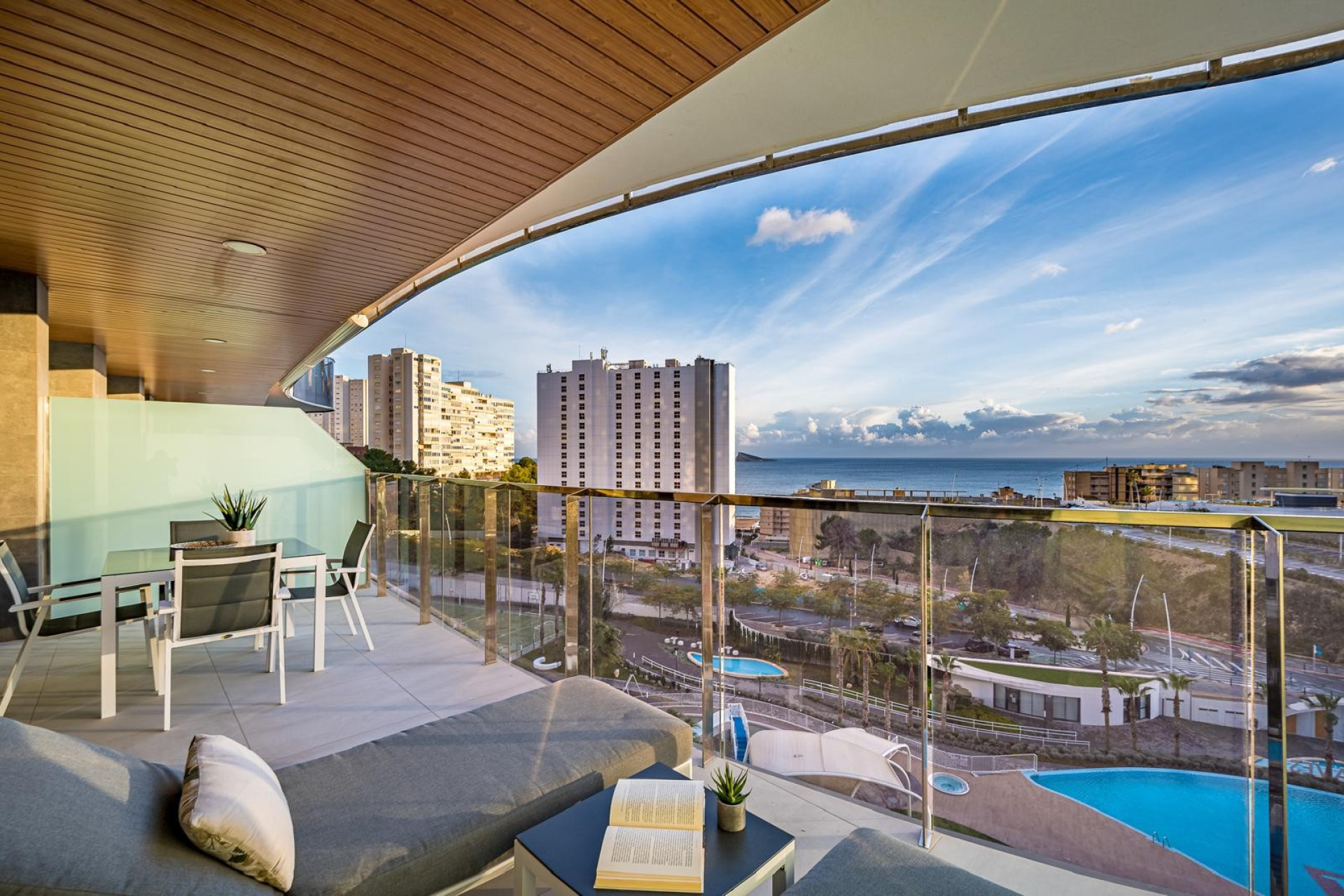 Herverkoop - Apartment / flat - Benidorm - Zona de Poniente