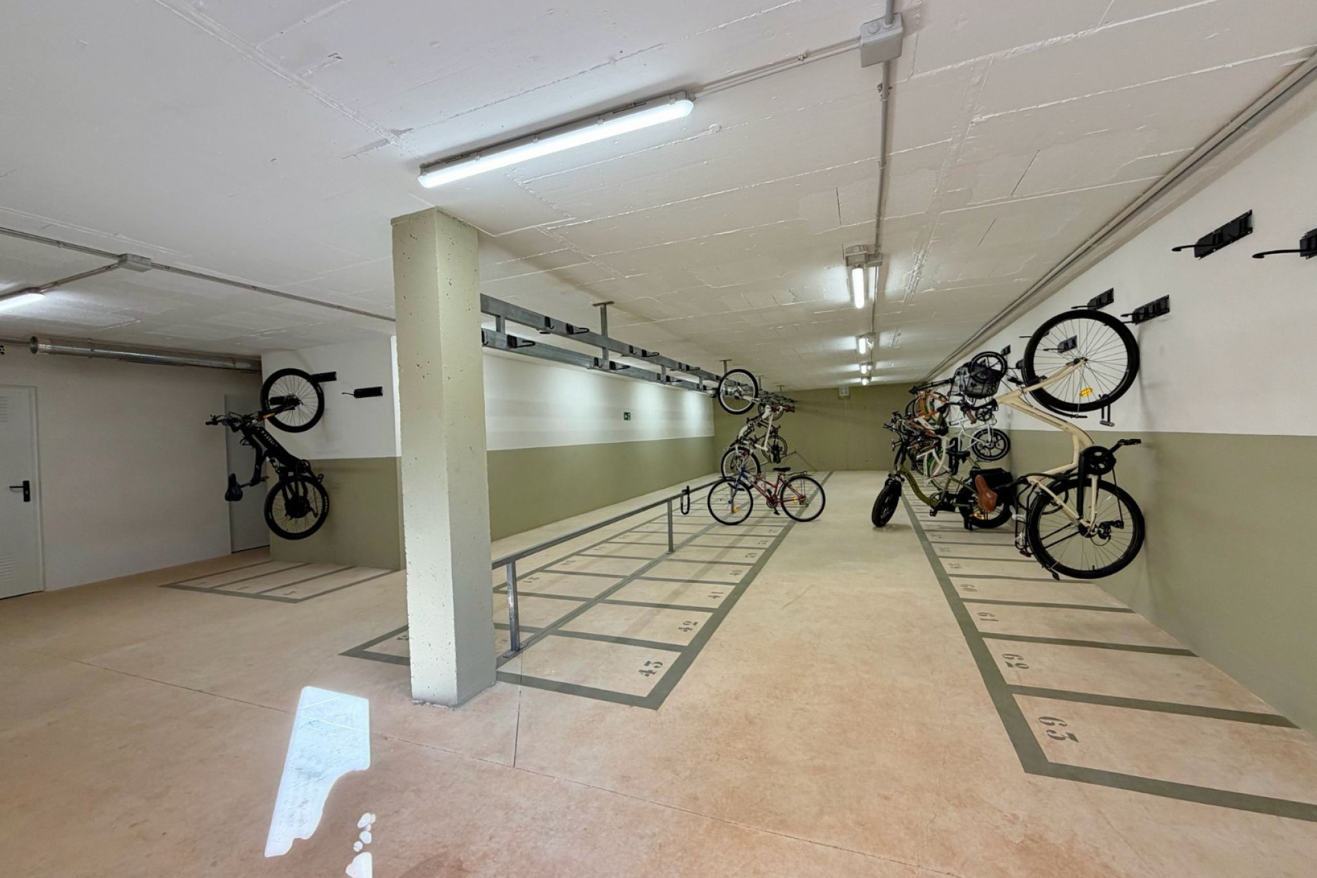 Herverkoop - Apartment / flat - Denia - Center