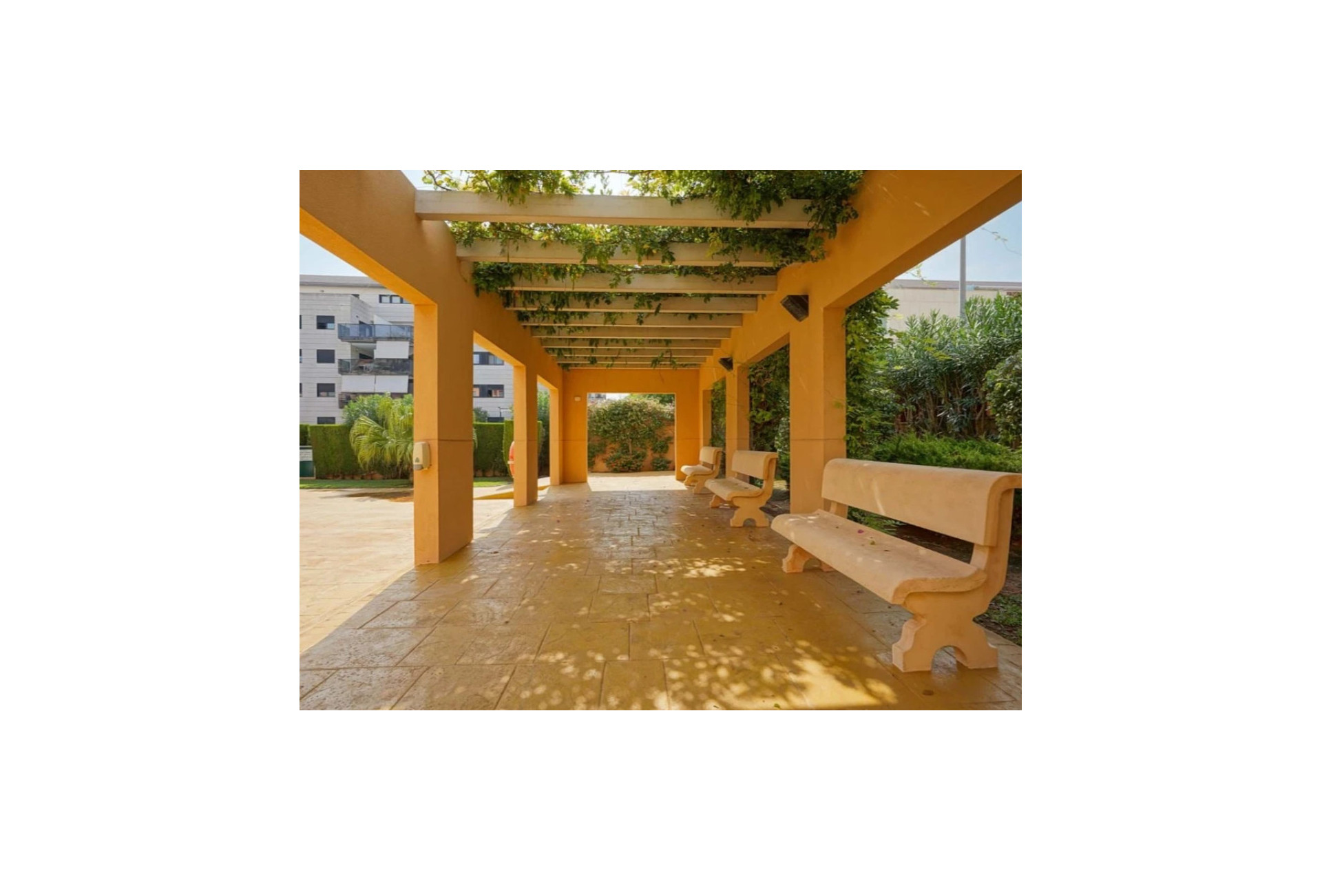 Herverkoop - Apartment / flat - Denia - Port