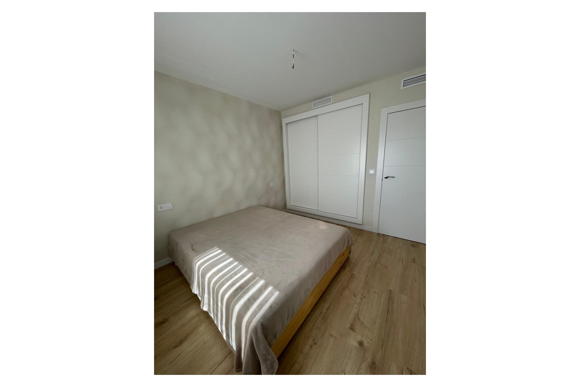Herverkoop - Apartment / flat - Villajoyosa - Cala de Villajoyosa