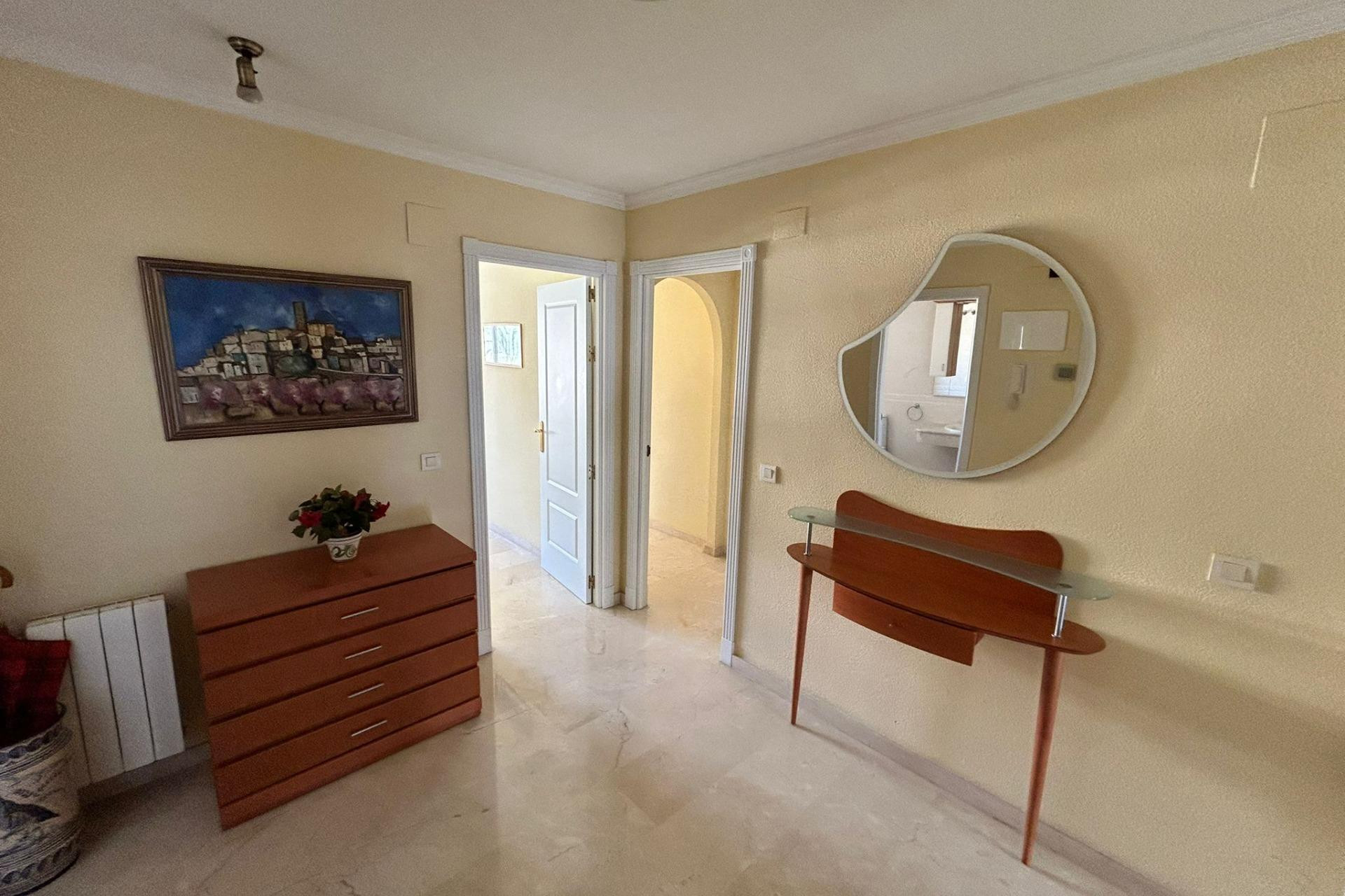 Herverkoop - Appartement  - Alfaz del Pi - Albir