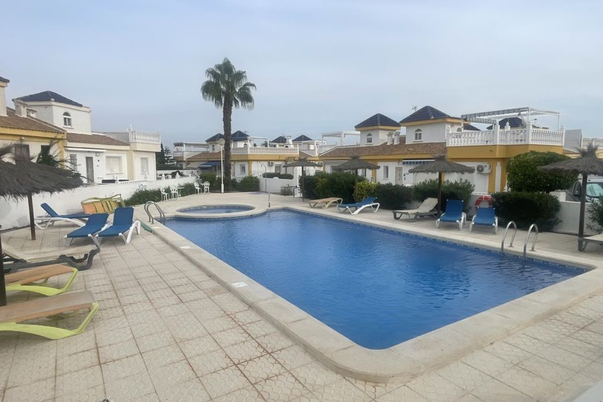 Herverkoop - Appartement - Algorfa - Costa blanca sur