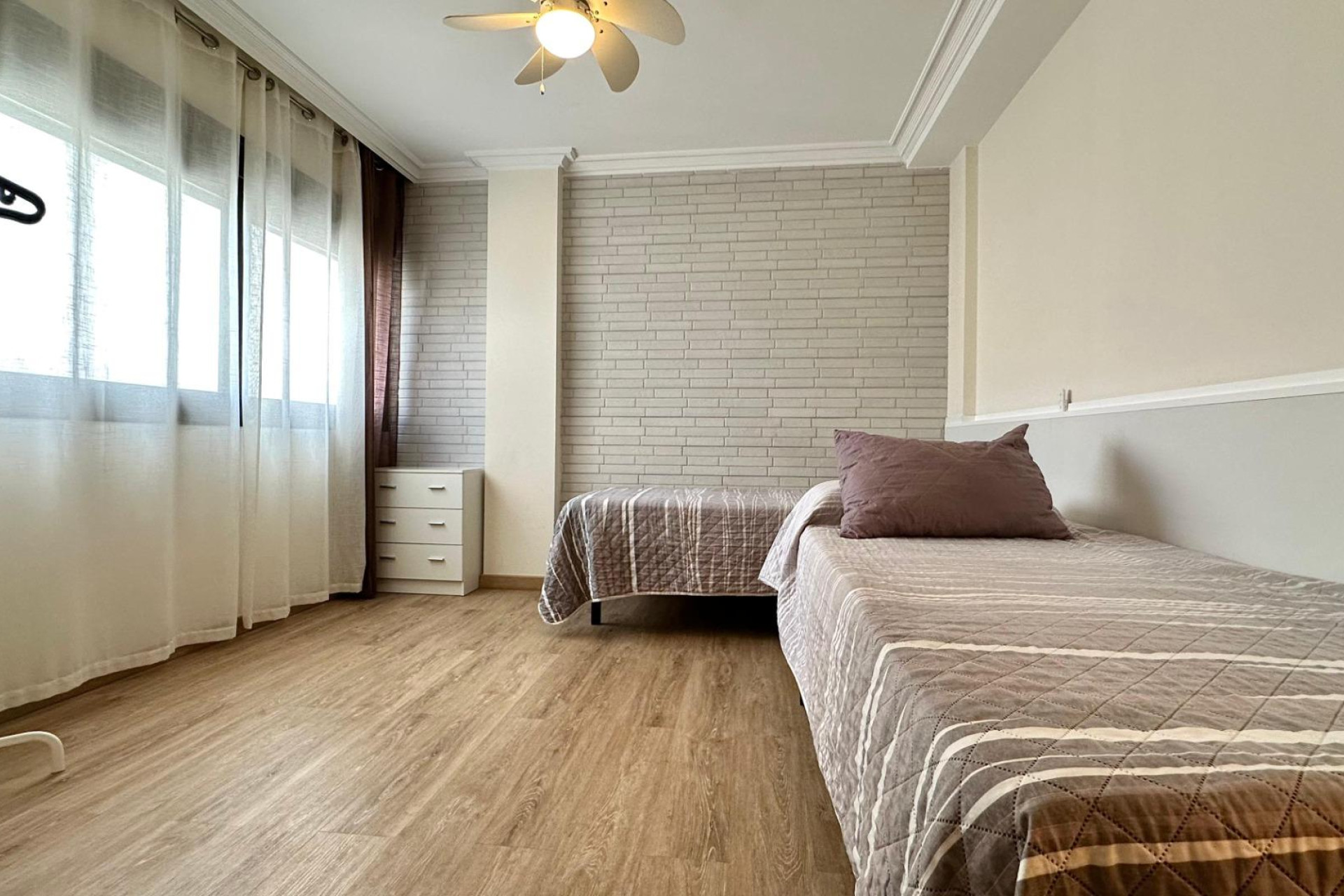 Herverkoop - Appartement  - Alicante - Altozano