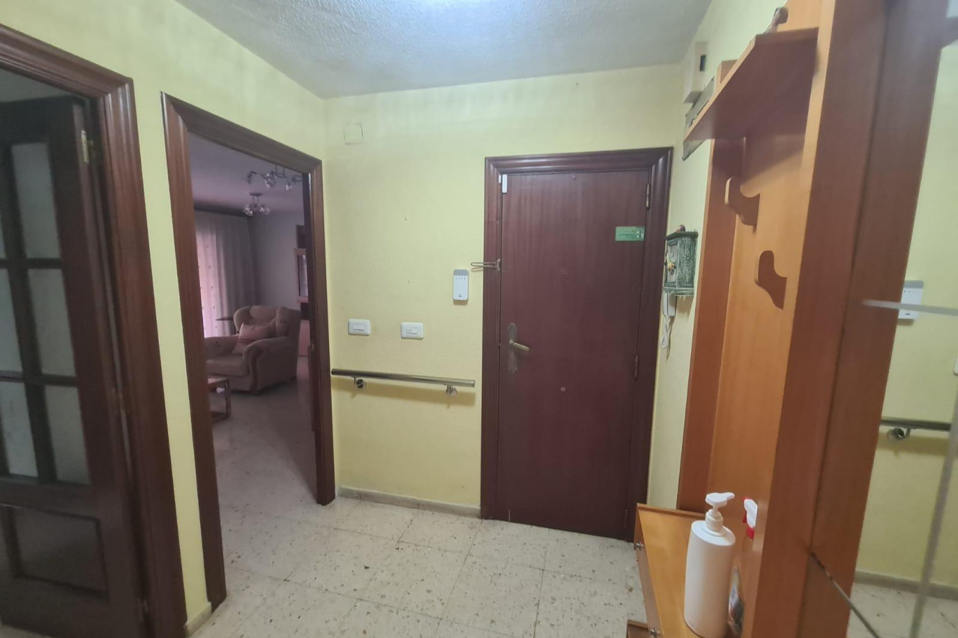 Herverkoop - Appartement  - Alicante - Altozano