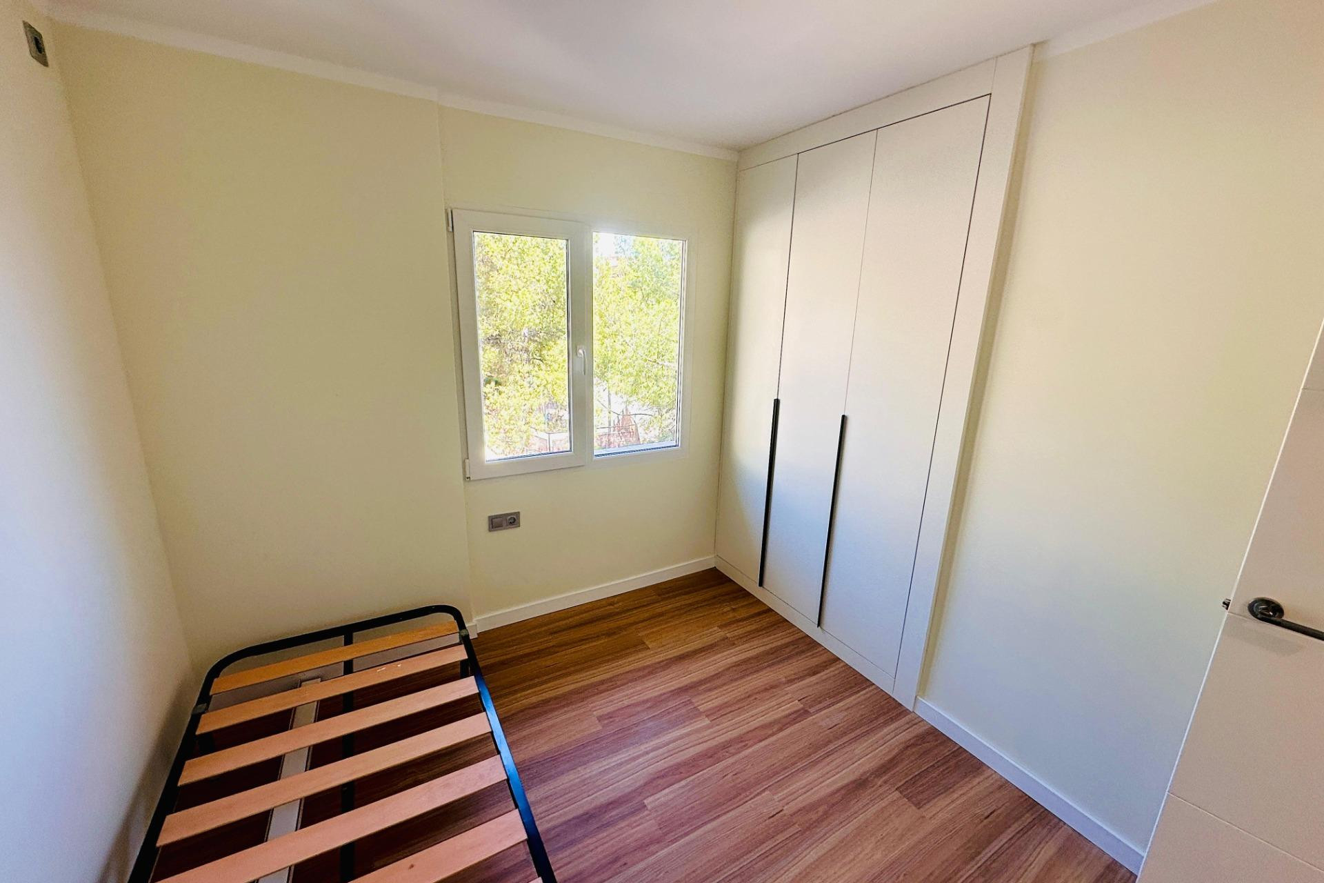 Herverkoop - Appartement  - Alicante - Campoamor