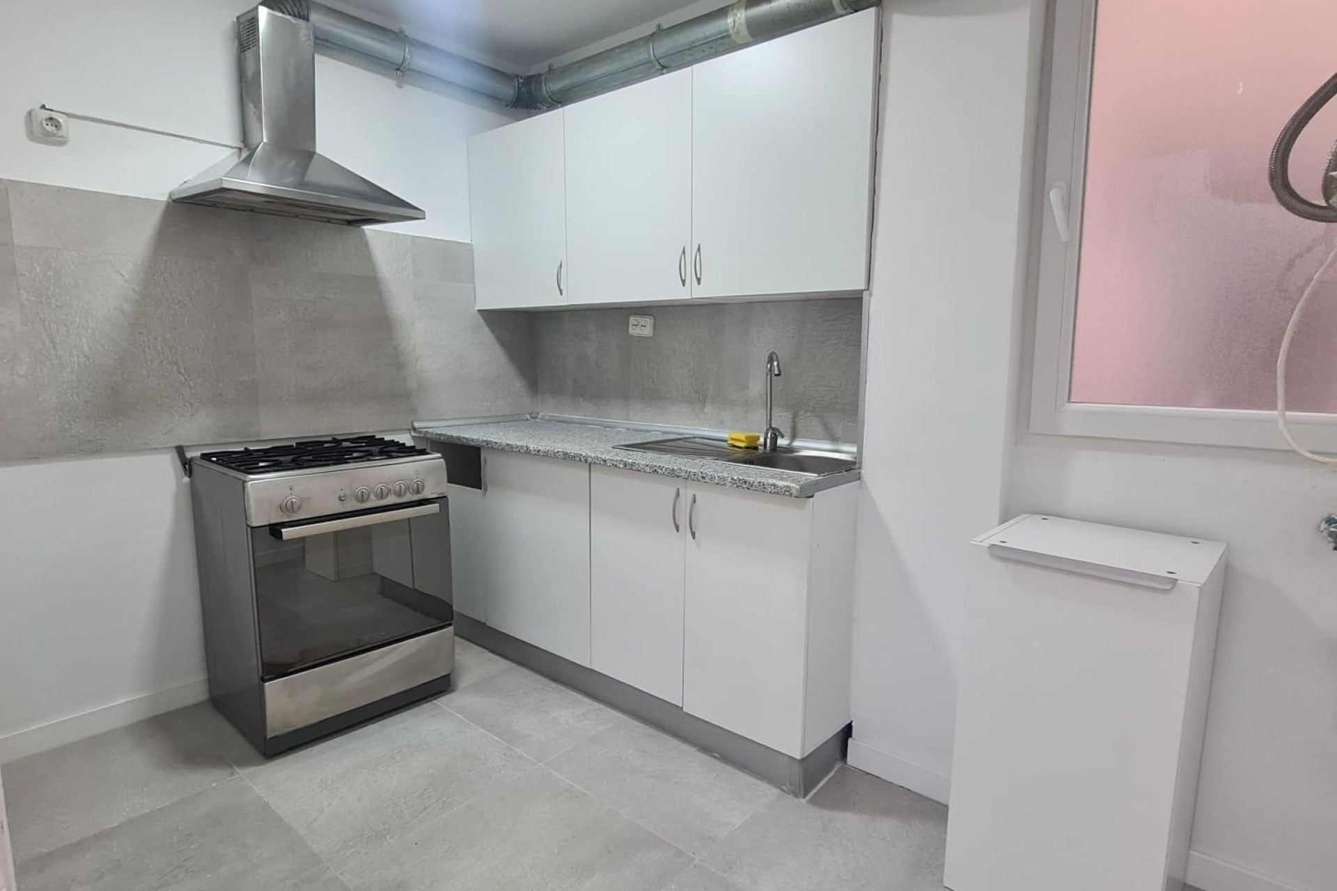 Herverkoop - Appartement  - Alicante - Carolinas Bajas