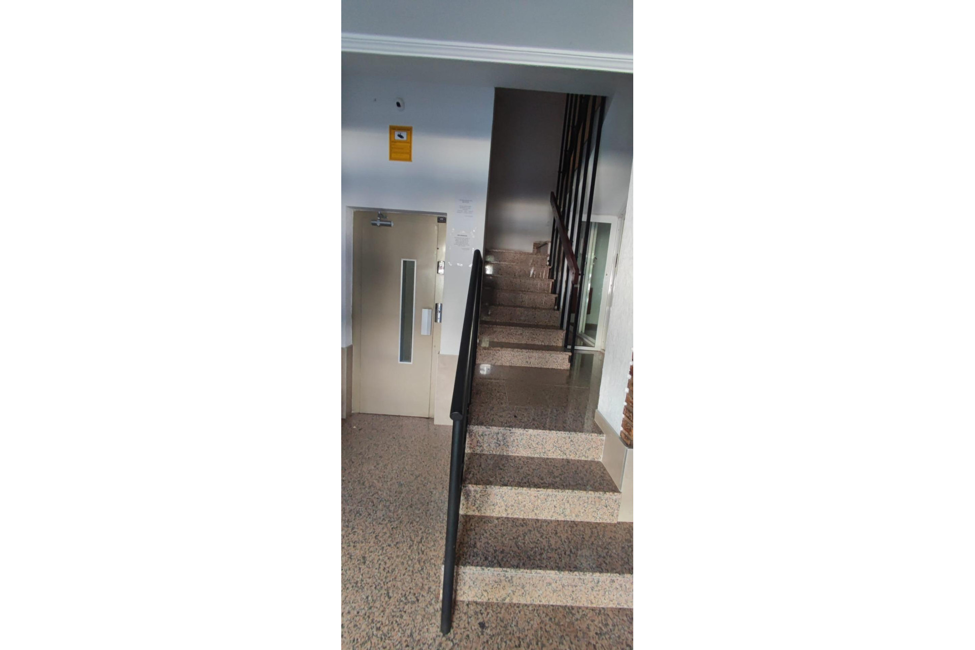 Herverkoop - Appartement  - Alicante - Carolinas Bajas