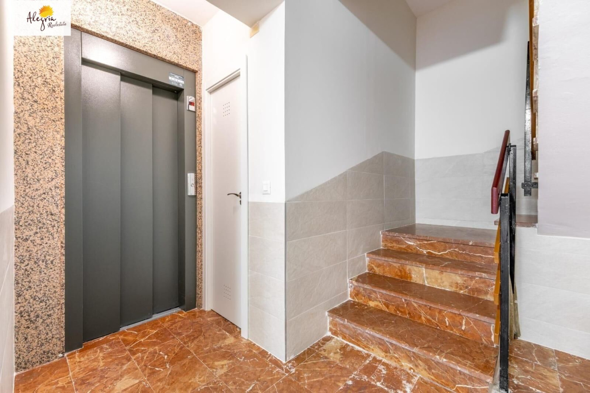 Herverkoop - Appartement  - Alicante - Centro