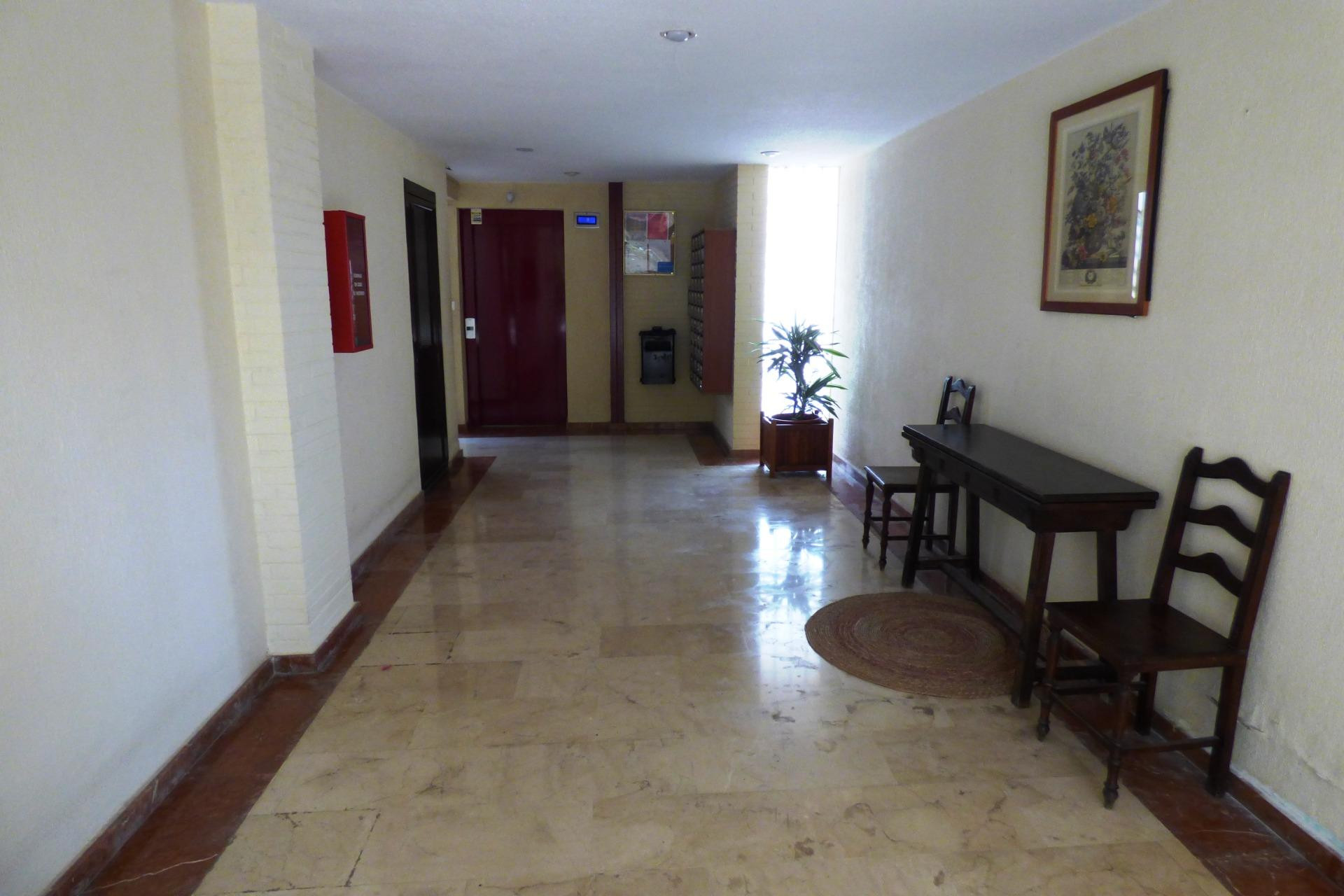 Herverkoop - Appartement  - Alicante - Deportista Miriam Blasco