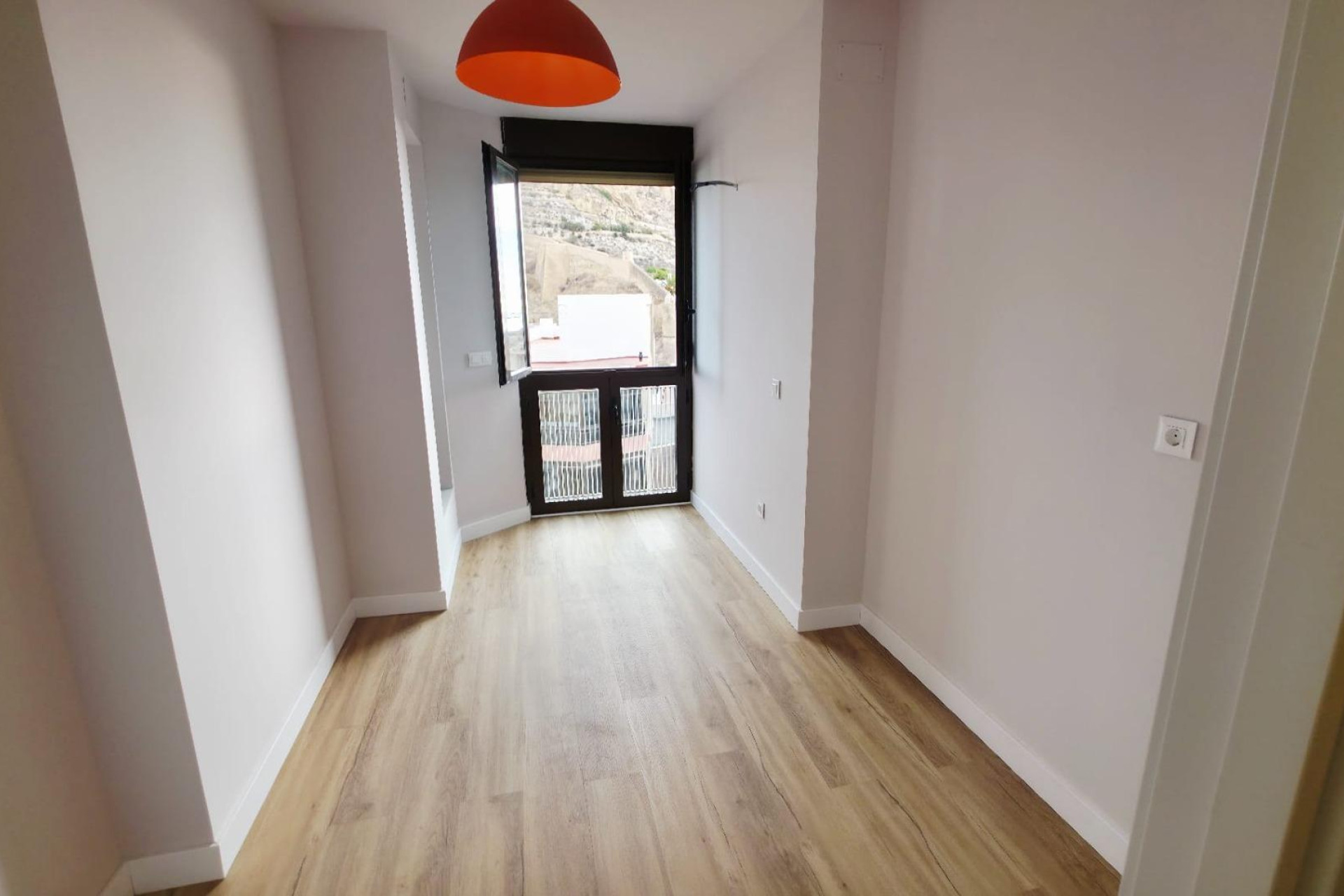 Herverkoop - Appartement  - Alicante - Mercado