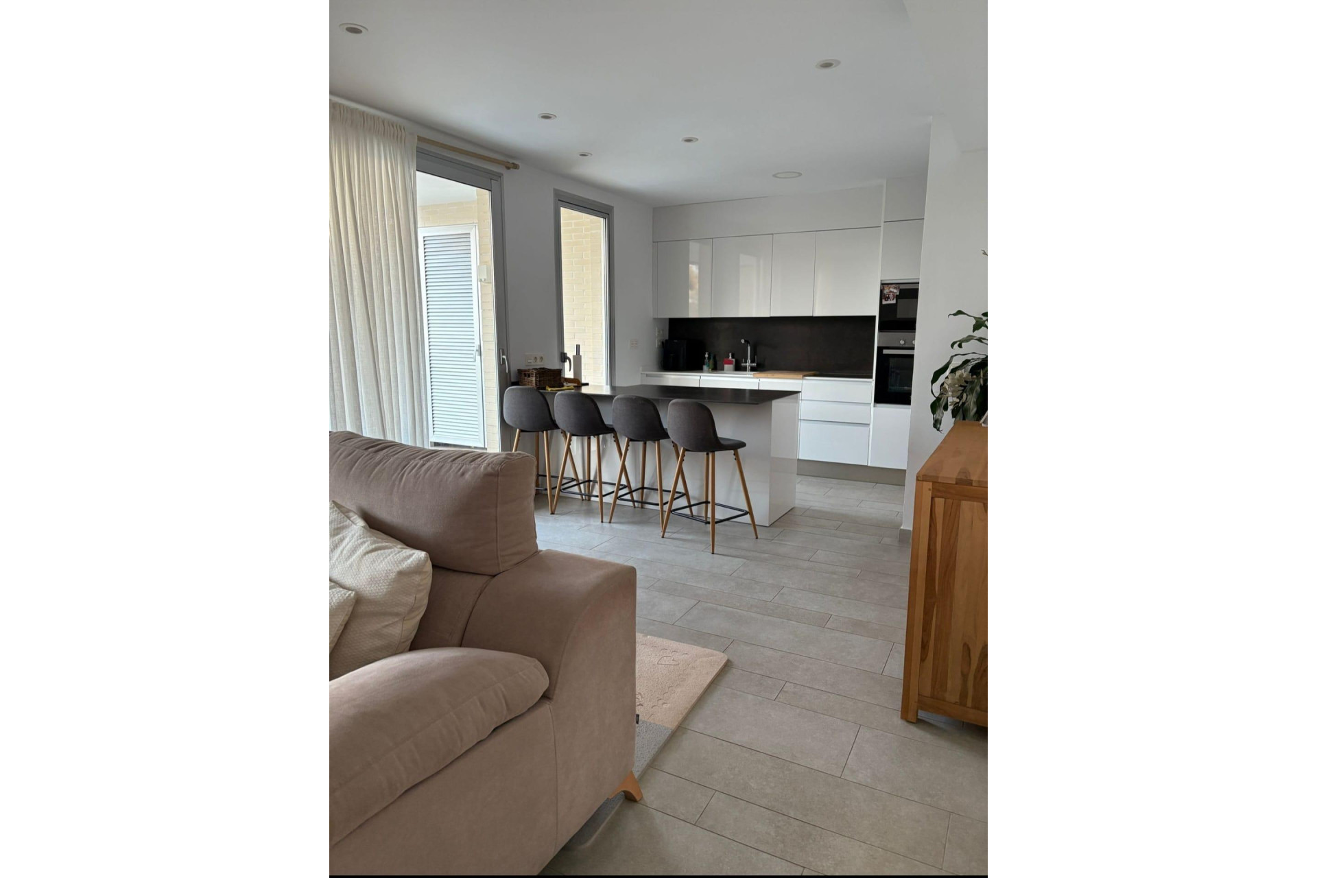 Herverkoop - Appartement  - Alicante - Pau V