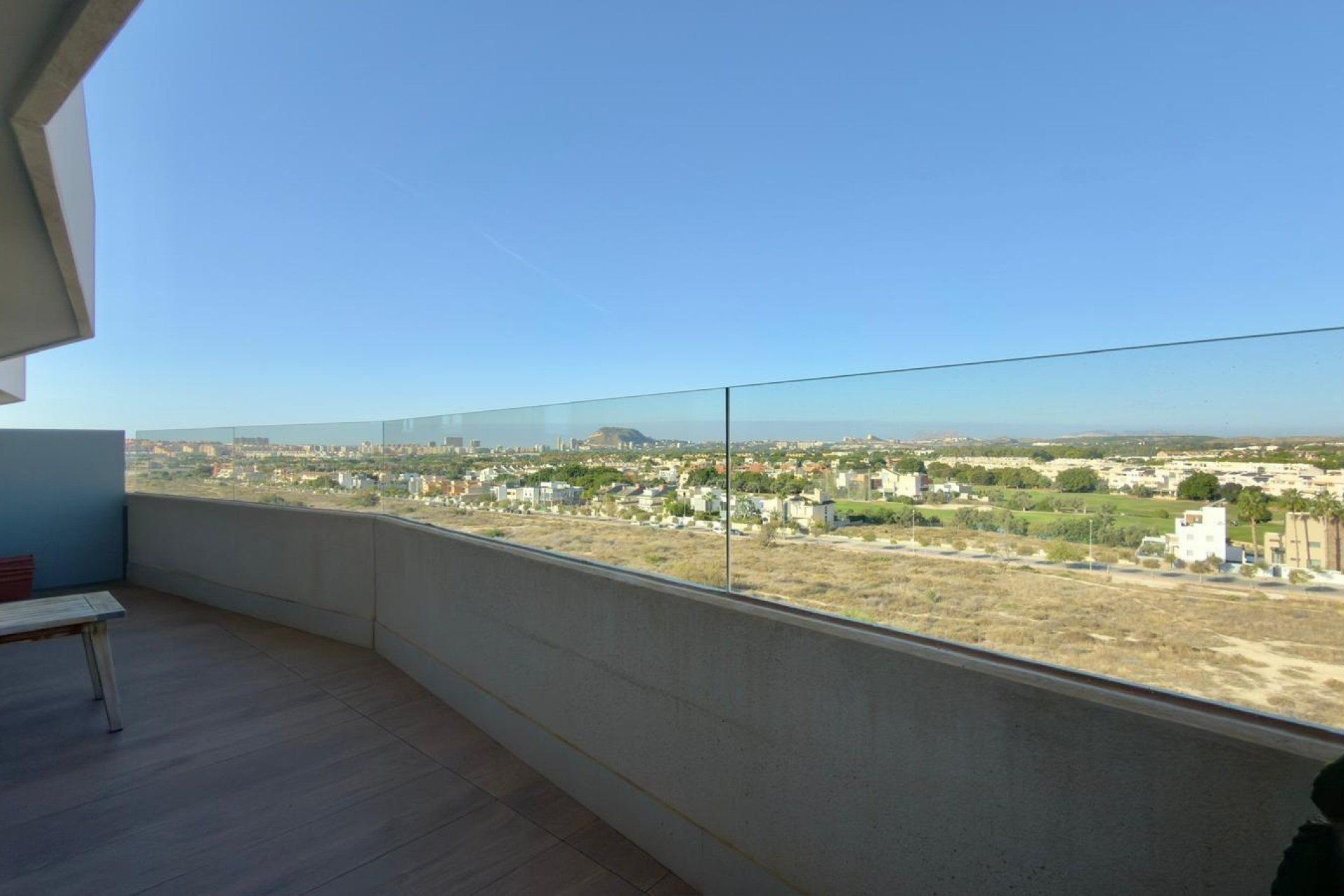 Herverkoop - Appartement  - Alicante - Pau V
