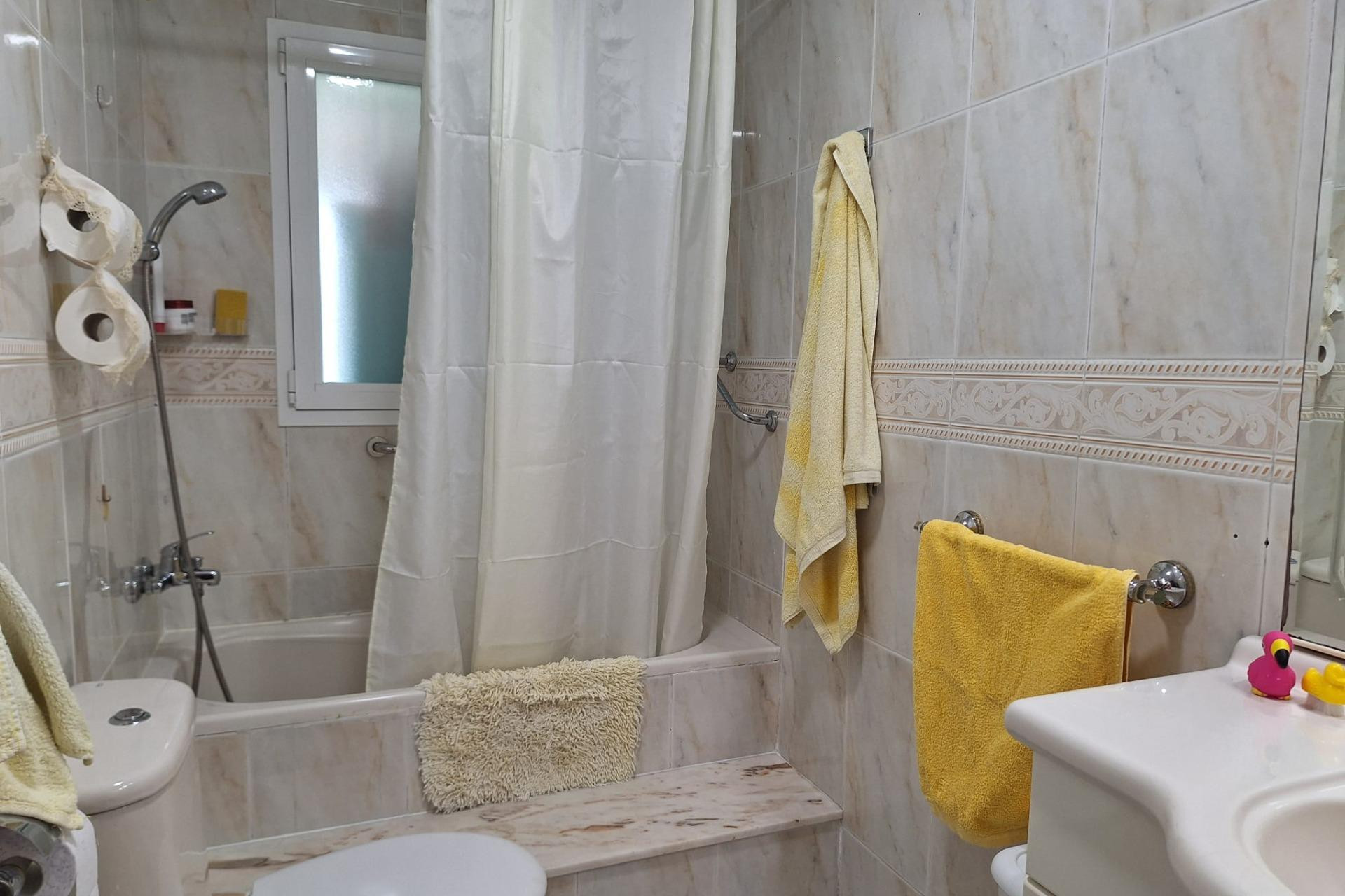 Herverkoop - Appartement  - Alicante - San blas