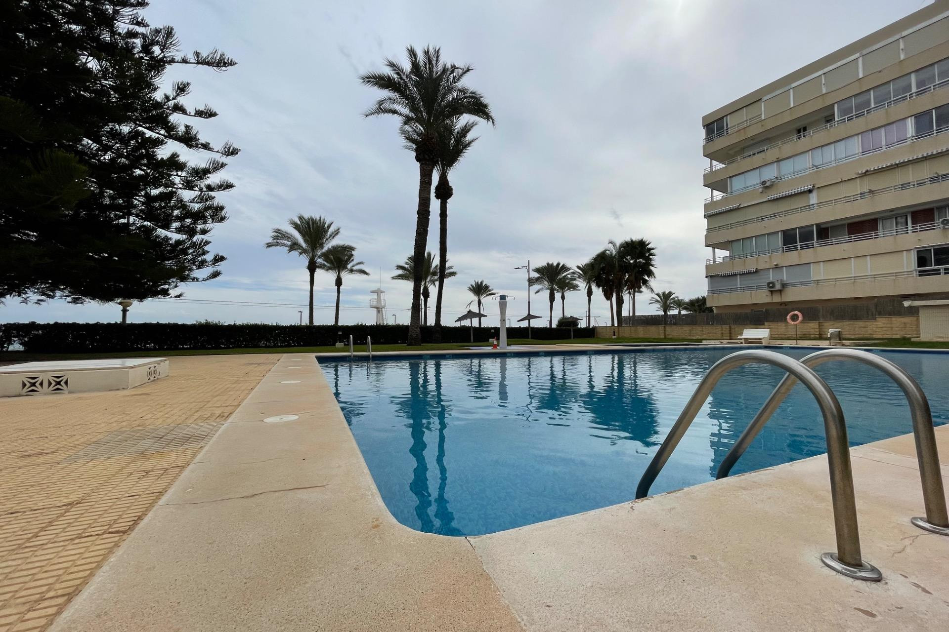 Herverkoop - Appartement  - El Campello - Campello Playa