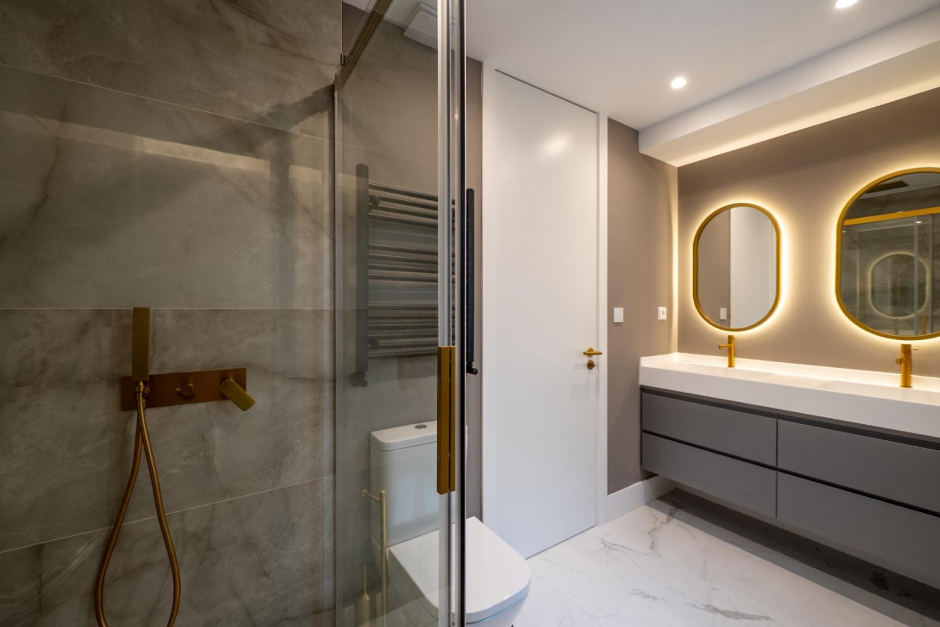 Herverkoop - Appartement  - Madrid - Castellana