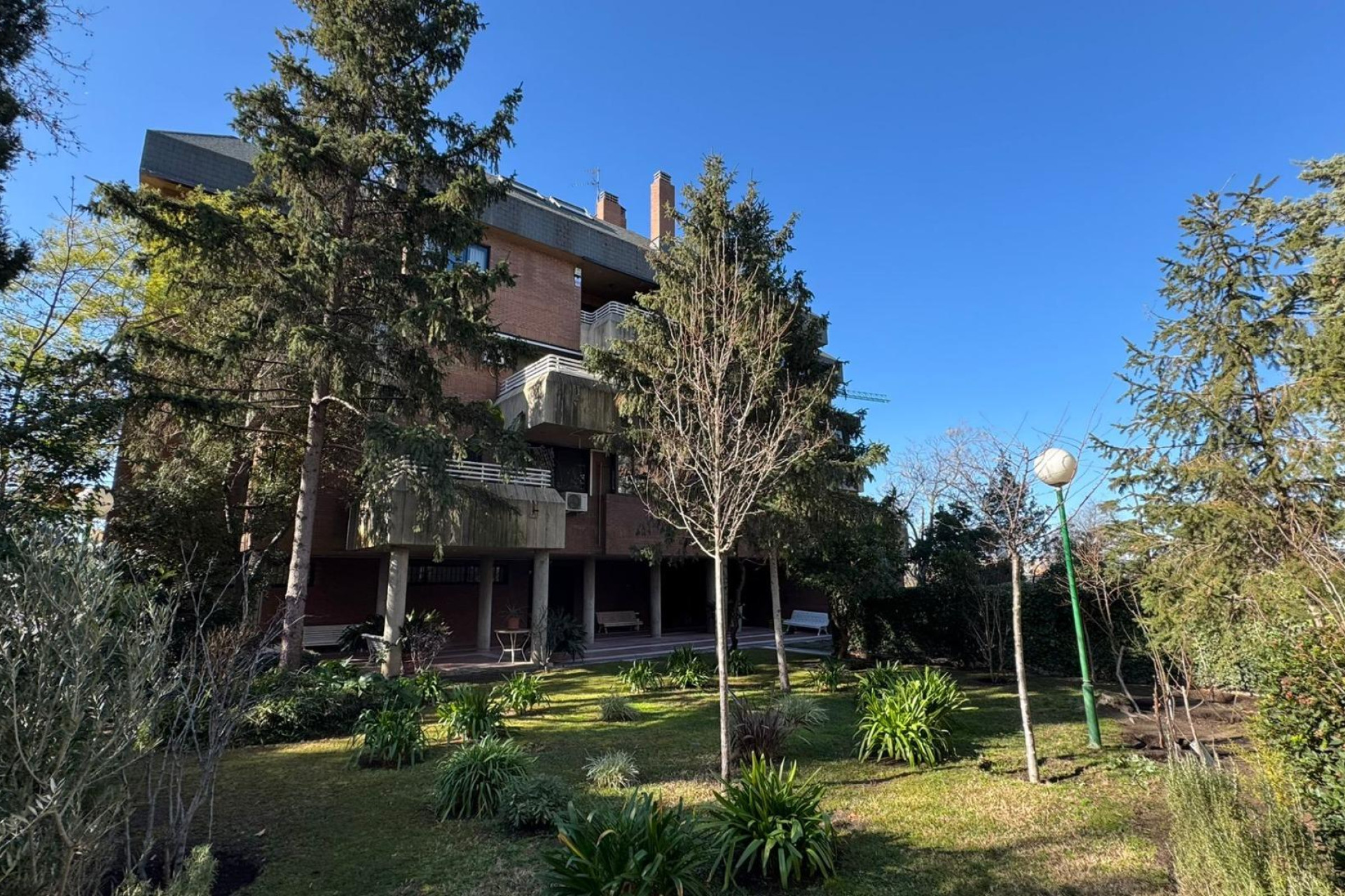 Herverkoop - Appartement  - Madrid - Colina