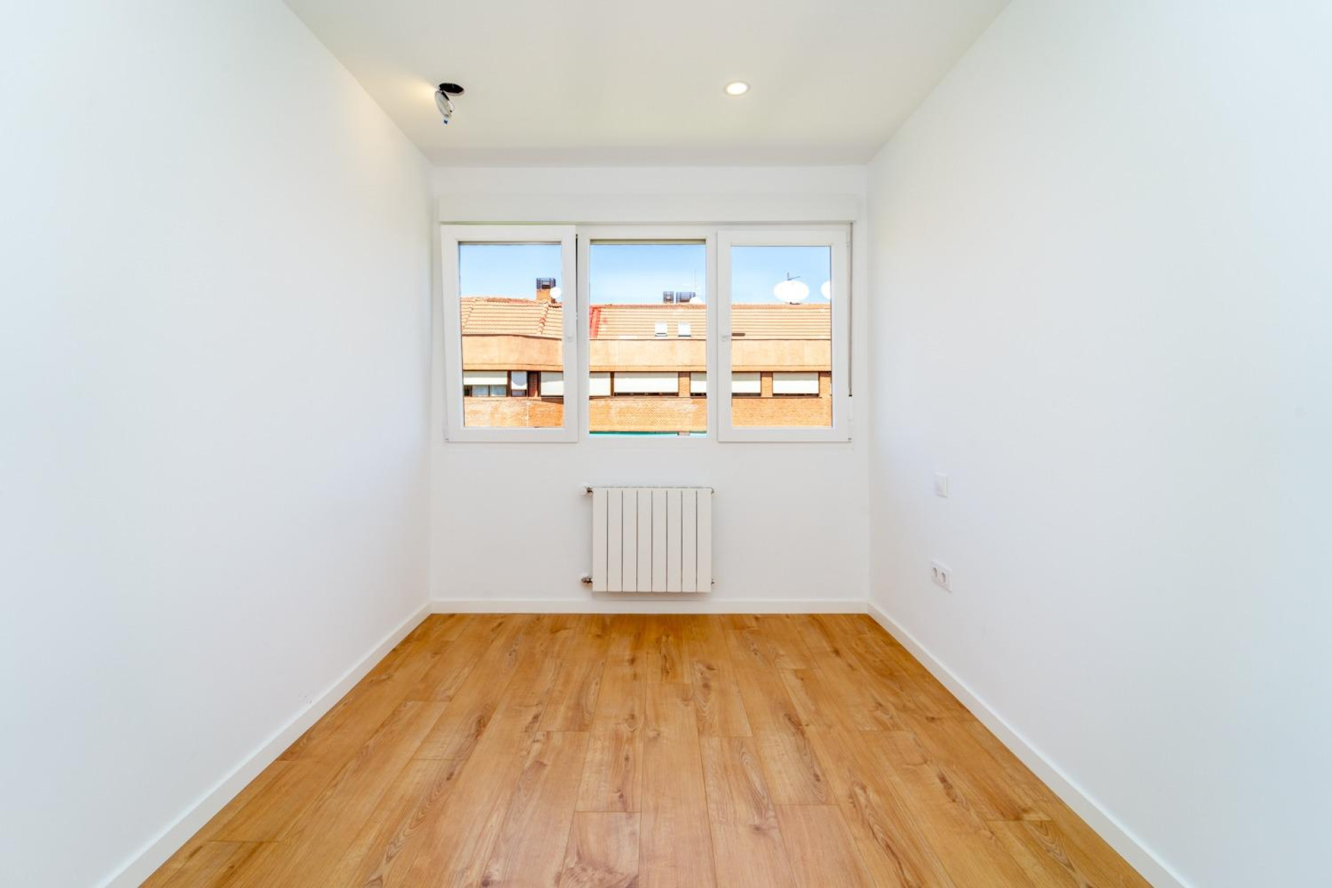 Herverkoop - Appartement  - Madrid - Fuentelarreina