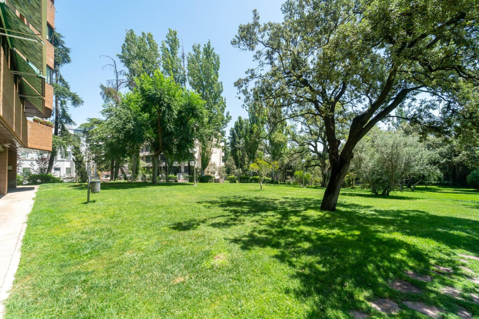 Herverkoop - Appartement  - Madrid - Fuentelarreina