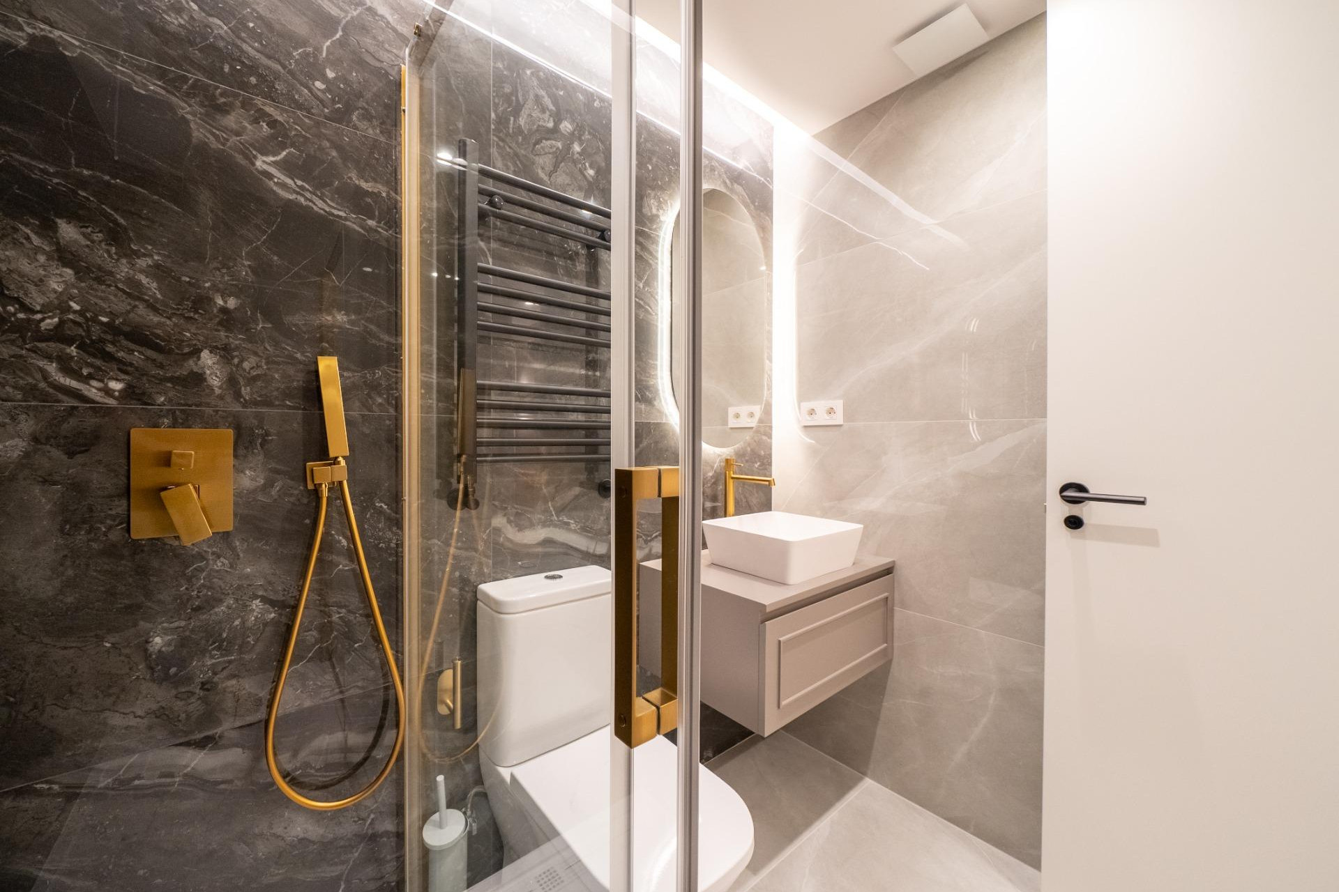 Herverkoop - Appartement  - Madrid - Goya