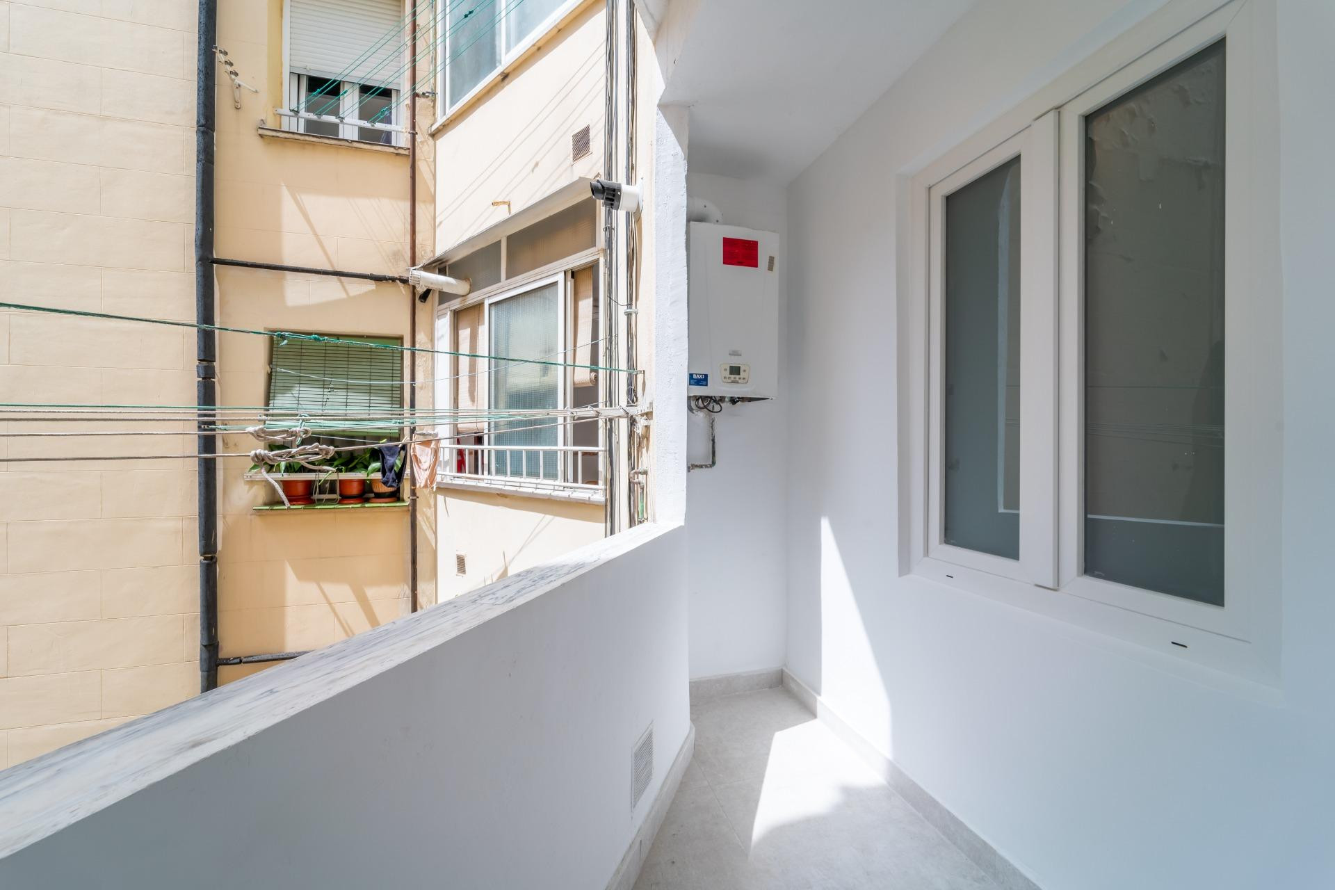 Herverkoop - Appartement  - Madrid - Palos de Moguer