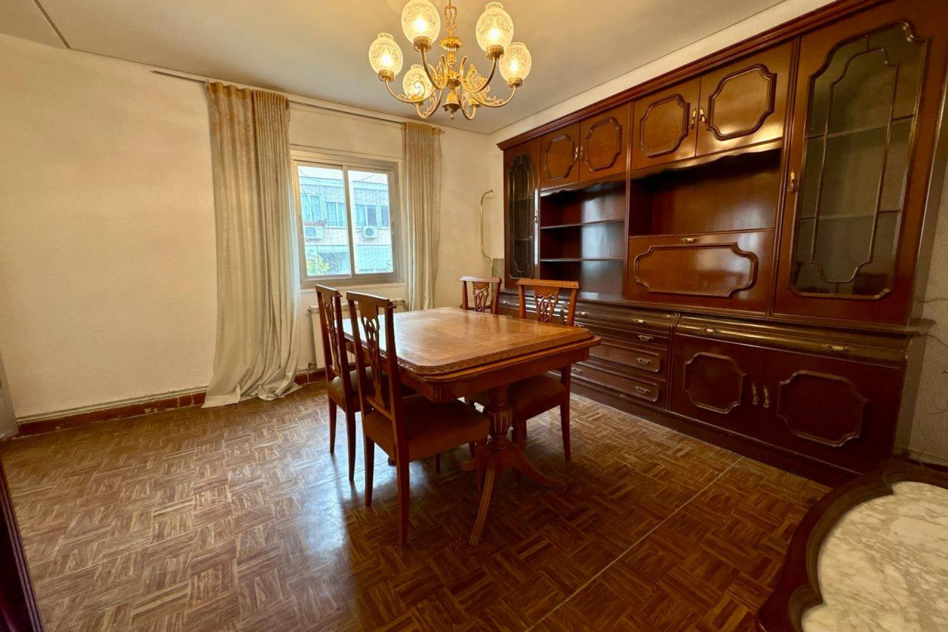 Herverkoop - Appartement  - Madrid - Tetuán