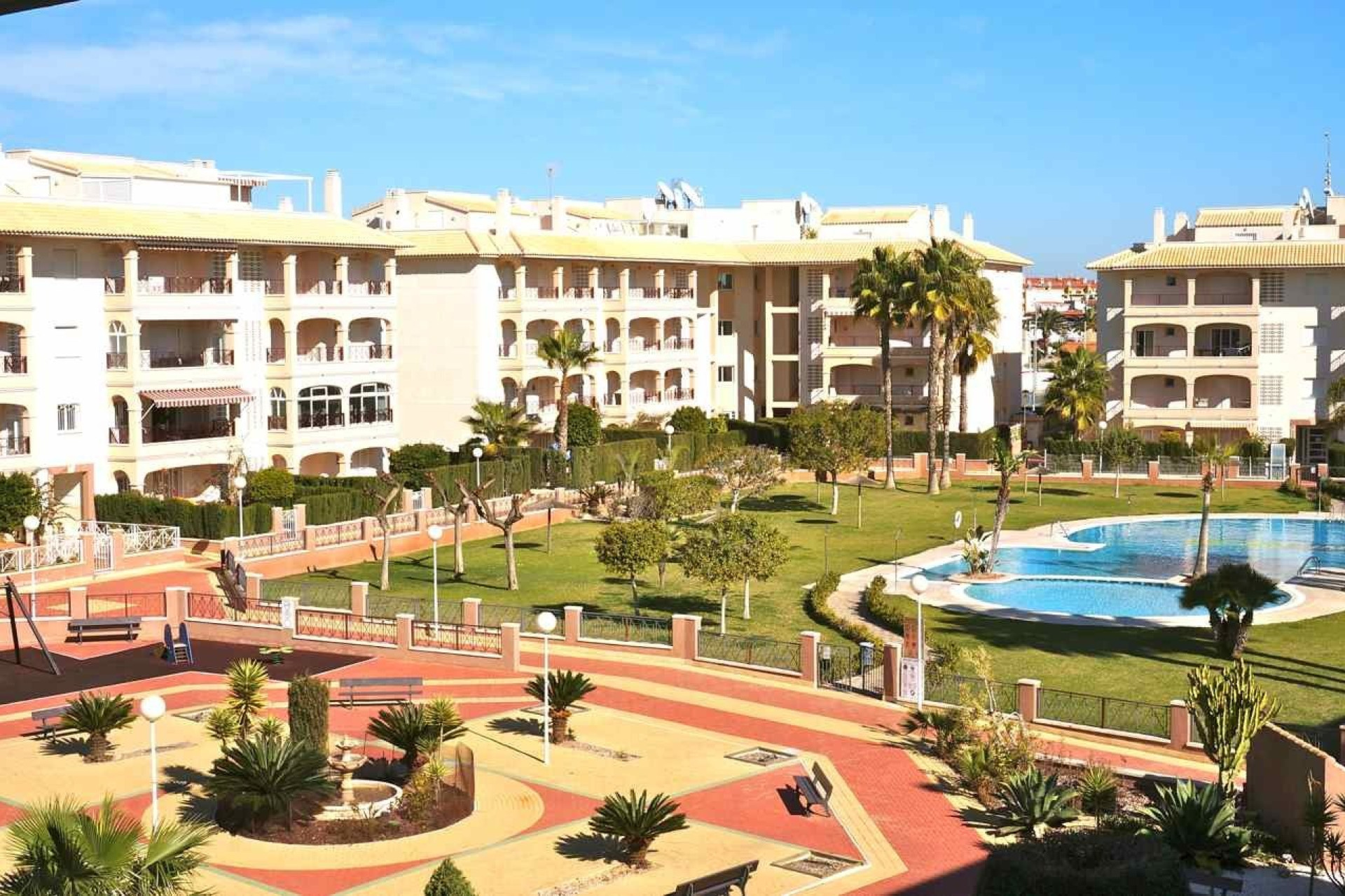 Herverkoop - Appartement  - Orihuela Costa - Playa Flamenca