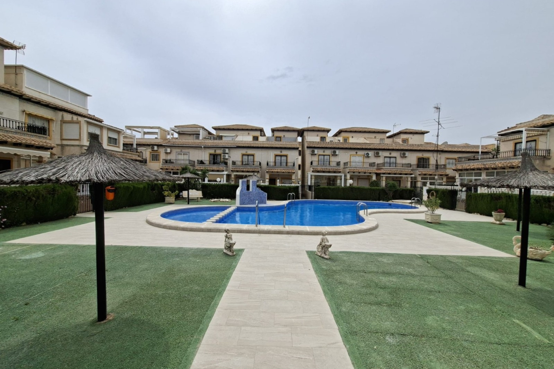 Herverkoop - Appartement  - Orihuela Costa - Punta Prima