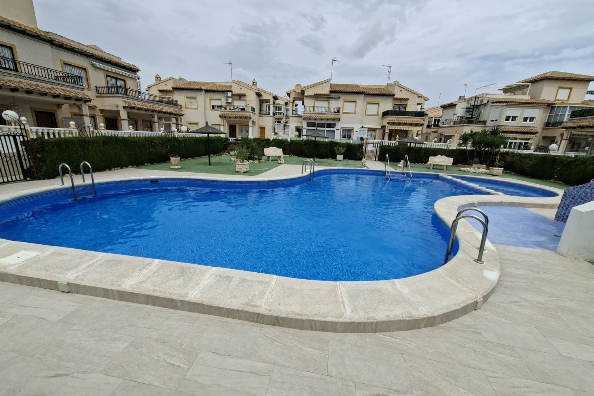 Herverkoop - Appartement  - Orihuela Costa - Punta Prima