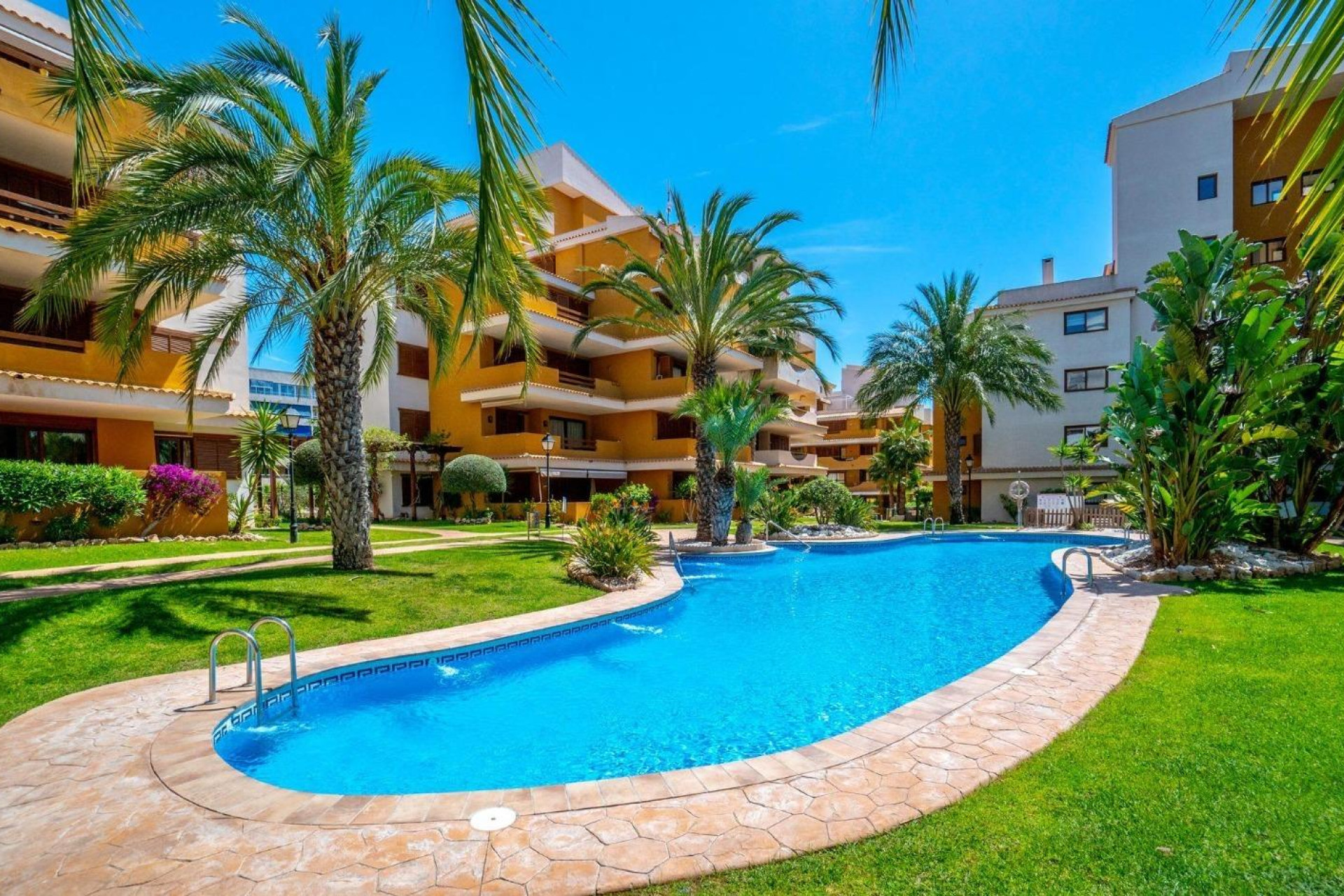 Herverkoop - Appartement  - Orihuela Costa - Punta Prima