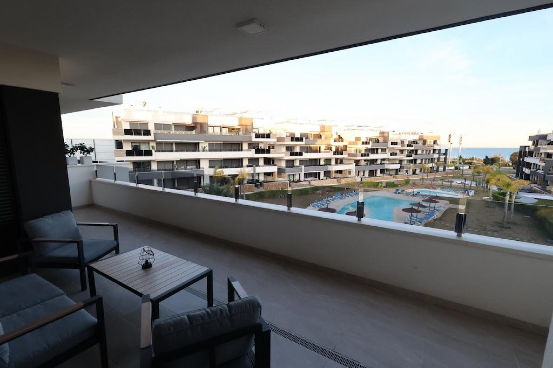 Herverkoop - Appartement  - Orihuela Costa - Punta Prima