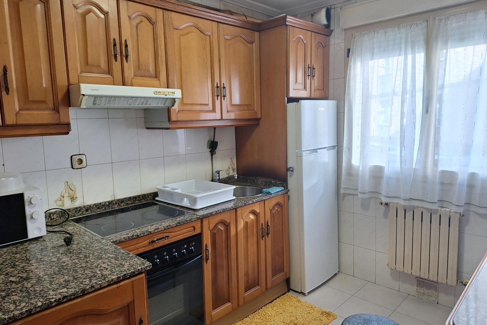 Herverkoop - Appartement  - Siero - Viella-Granda-Meres