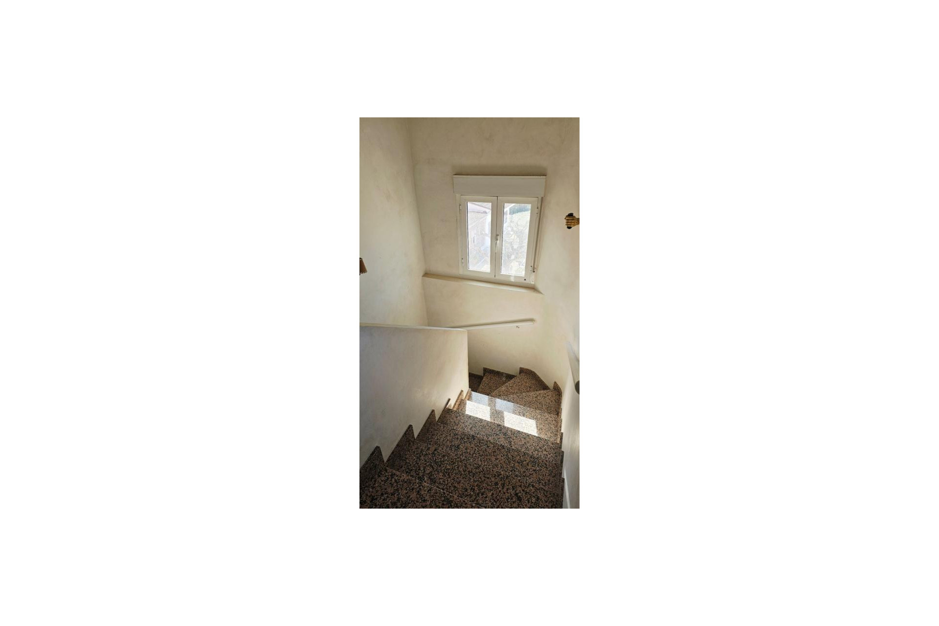 Herverkoop - Appartement  - Tibi