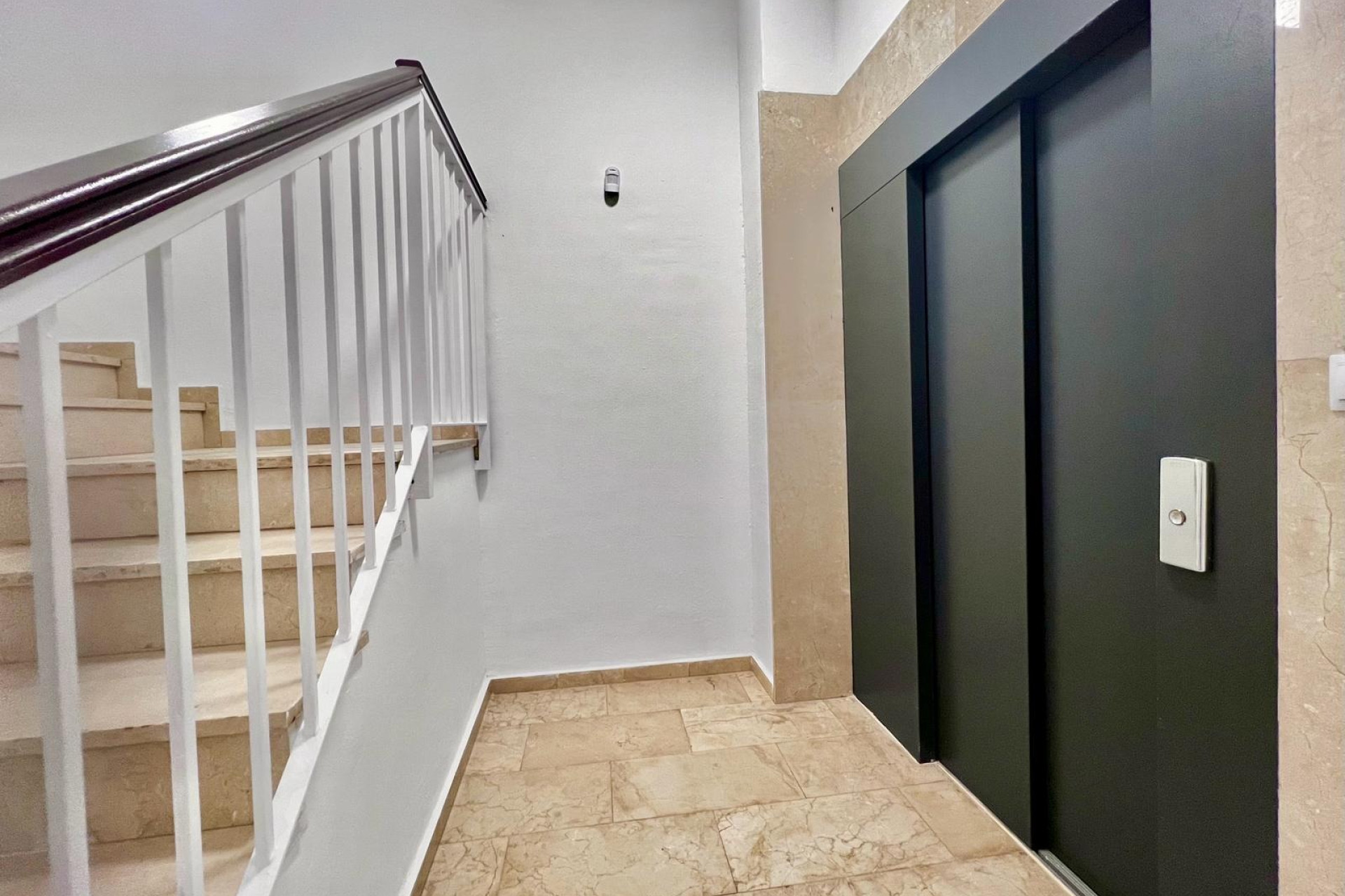 Herverkoop - Appartement  - Torrevieja - Acequion