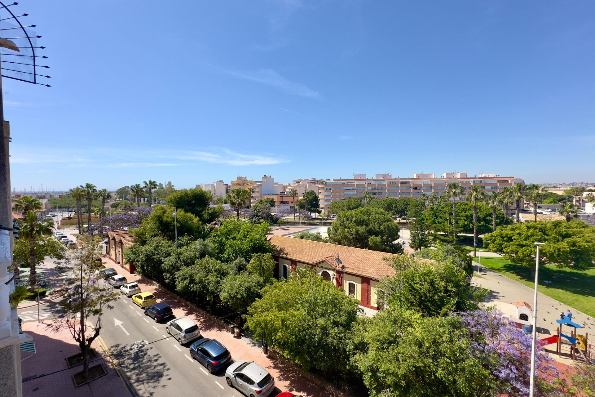 Herverkoop - Appartement  - Torrevieja - Acequion