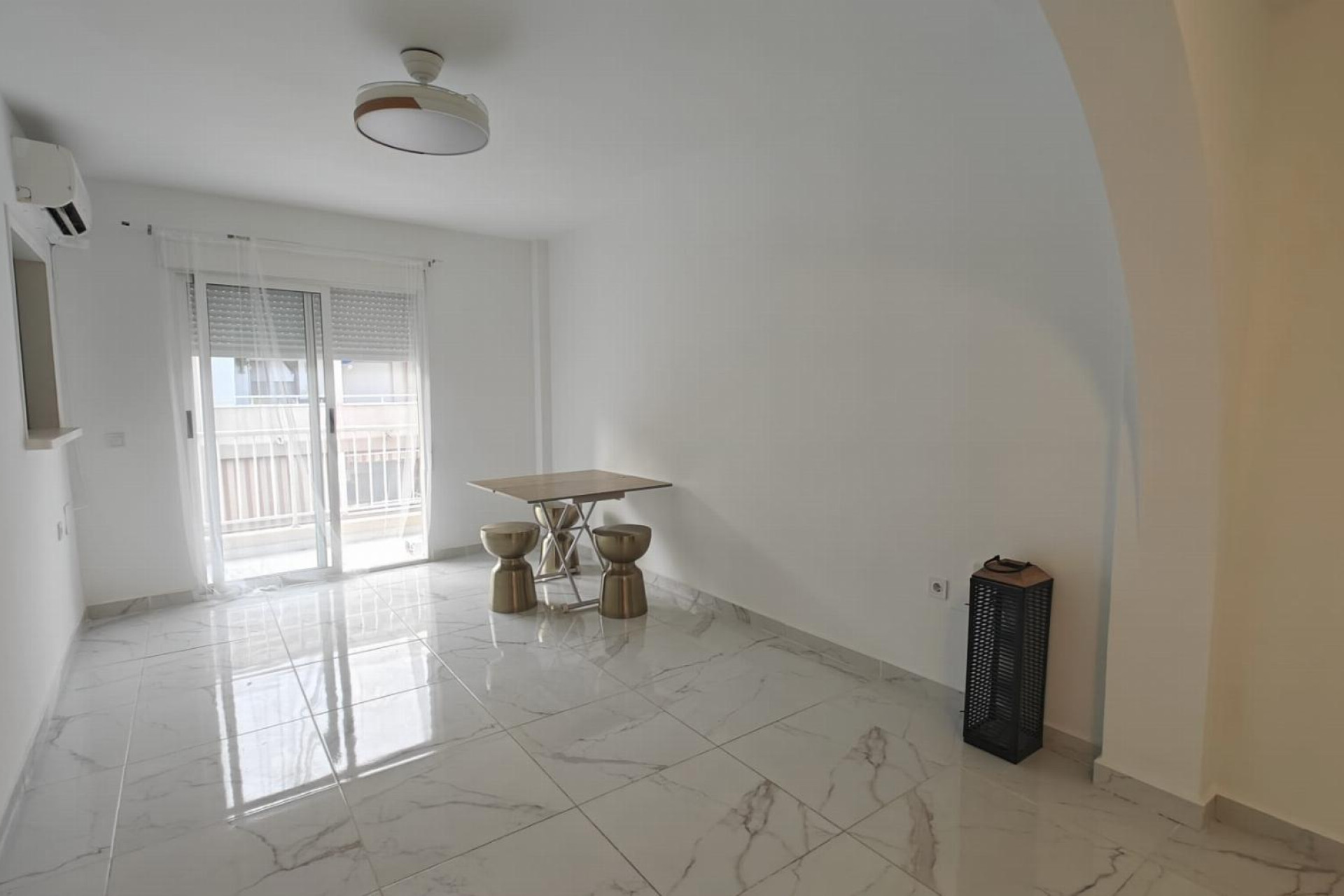 Herverkoop - Appartement  - Torrevieja - Acequion
