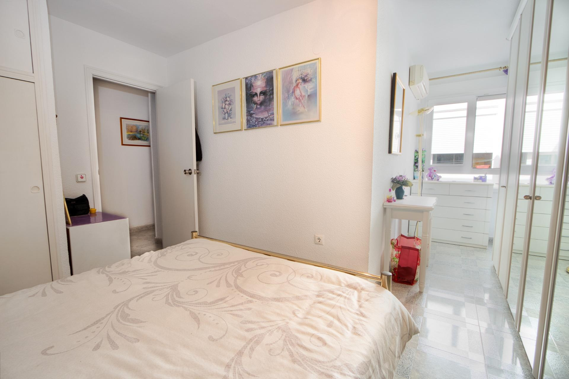 Herverkoop - Appartement  - Torrevieja - Acequion