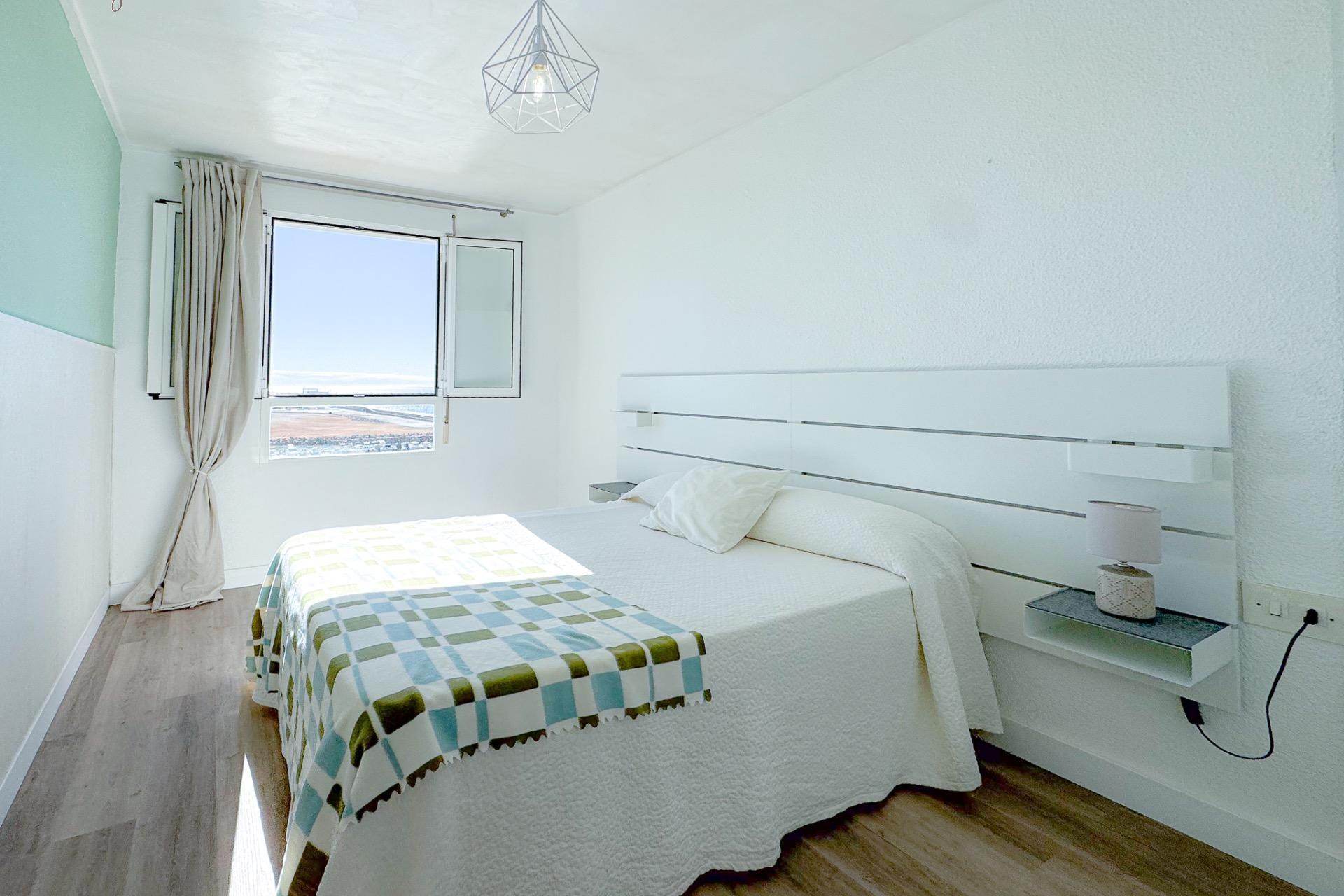 Herverkoop - Appartement  - Torrevieja - Acequion