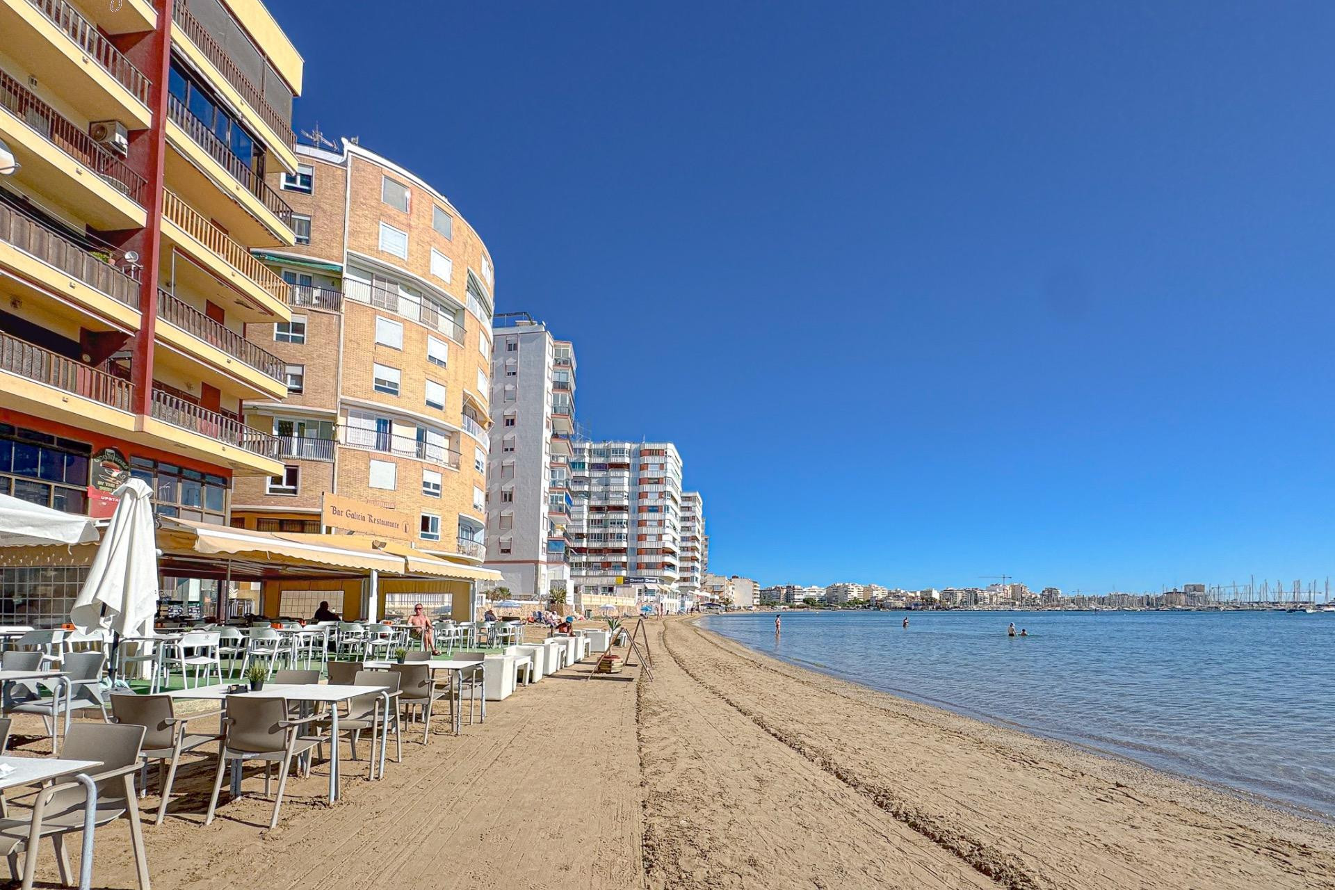 Herverkoop - Appartement  - Torrevieja - Acequion